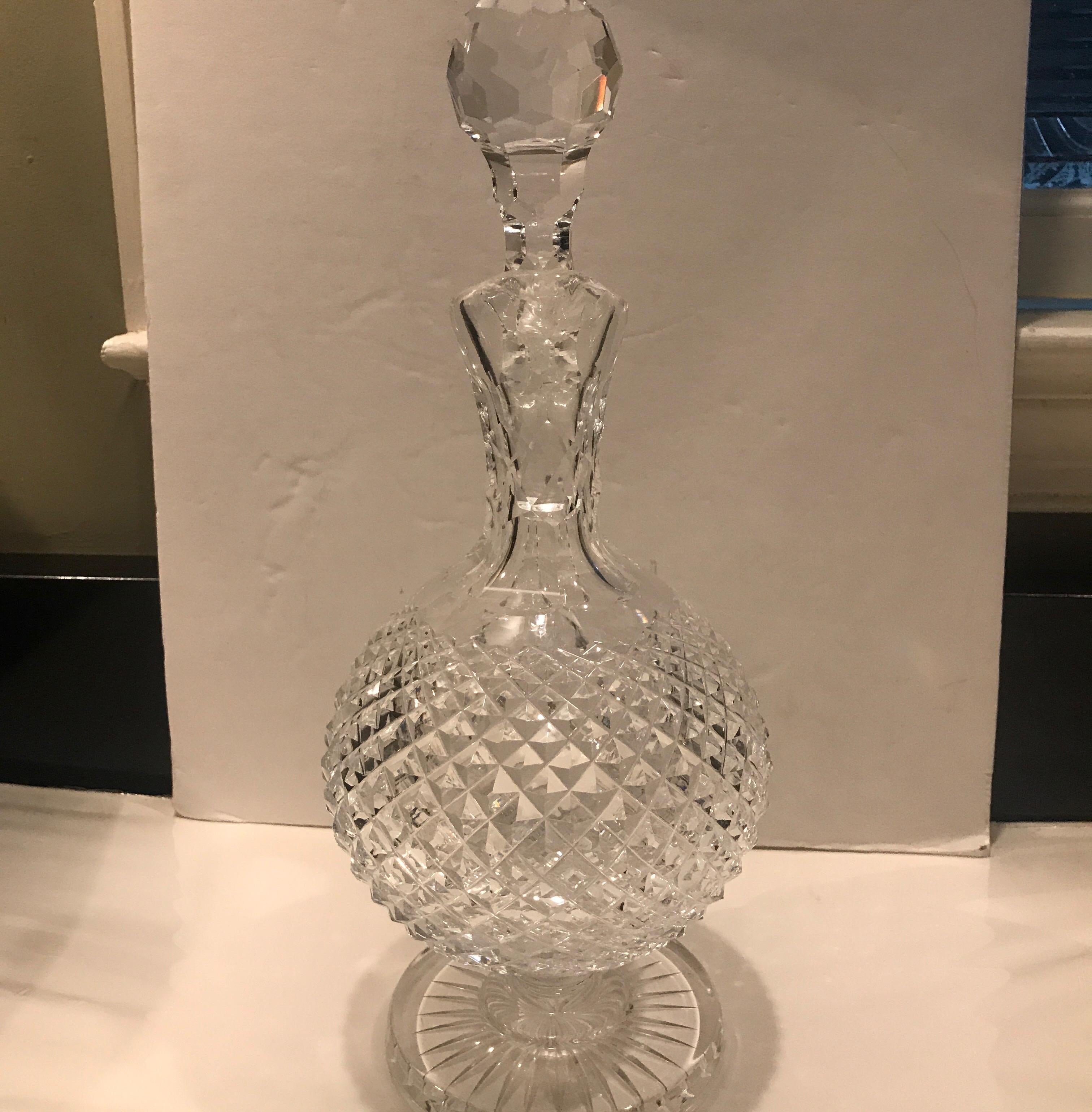 Waterford's Heritage collection illustrates Waterford's commitment to produce iconic pieces that have been beloved for generations, some that date back to the 17th century. Pieces like this Claret Decanter are crafted by a master-cutter, the