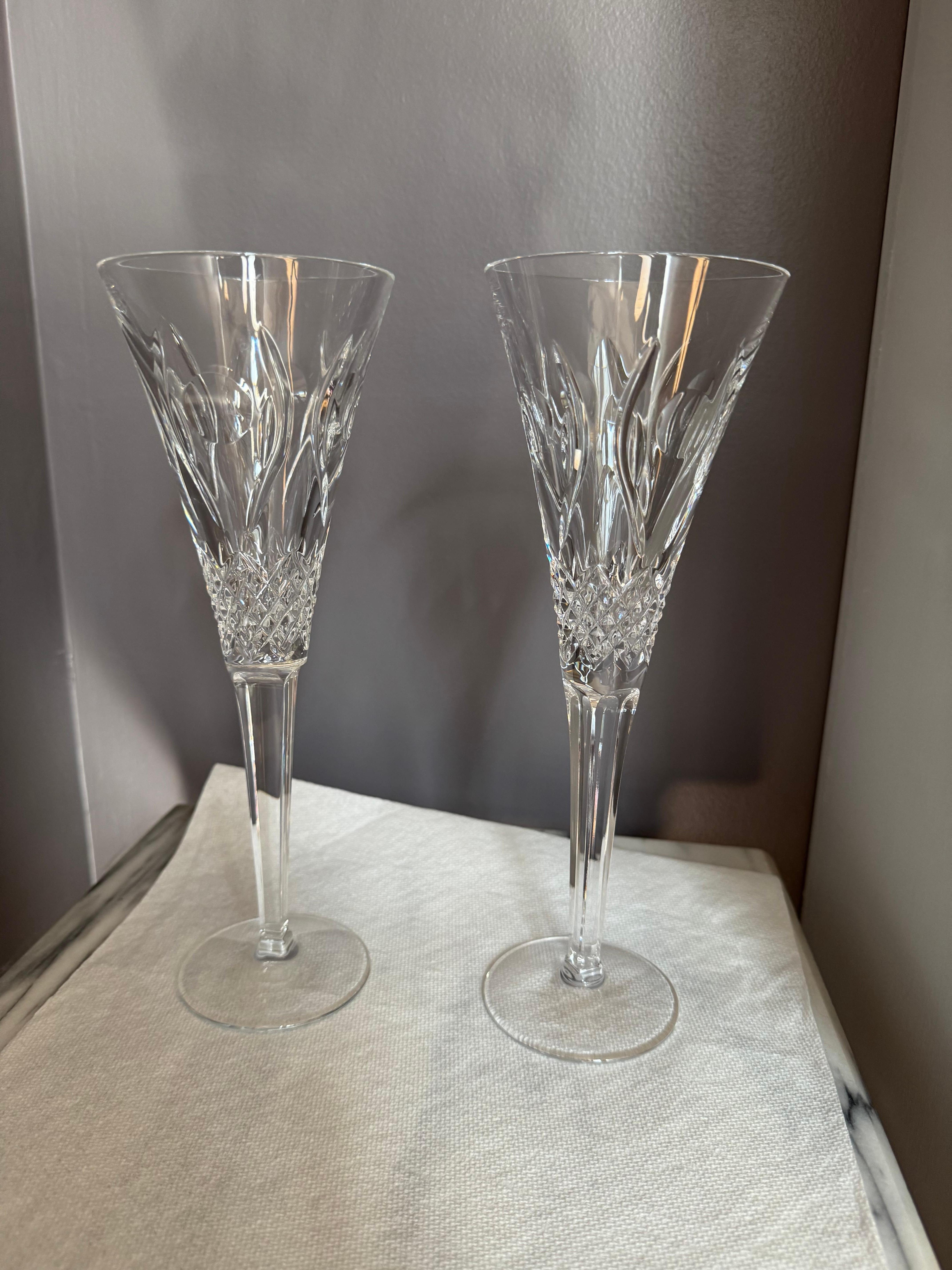 Waterford, 4e édition limitée, célébration de l'amitié et des flûtes montantes, ensemble de 2 pièces en vente 5