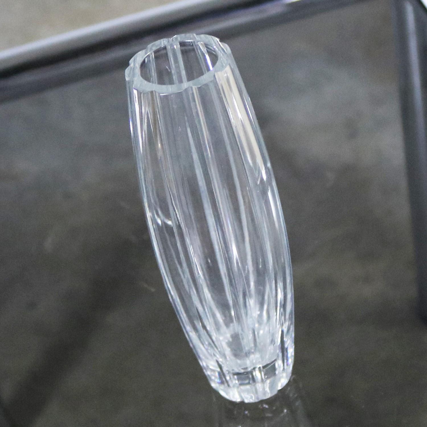Handsome small marquis by Waterford bud base from their Palladia Collection. It is in excellent condition with no chips, cracks, or chiggers, circa 1993-2003.

Small but mighty. Perfect description for this lovely little vase from Waterford’s