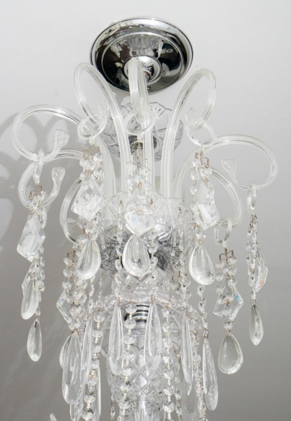 Waterford Style Large Crystal 20 Light Chandelier In Good Condition For Sale In New York, NY