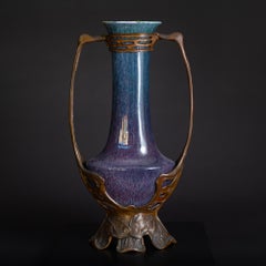 Vase en porcelaine Jugendstil avec monture en bronze d'Otto Eckmann