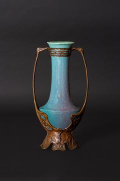 Vase en porcelaine Jugendstil avec monture en bronze d'Otto Eckmann