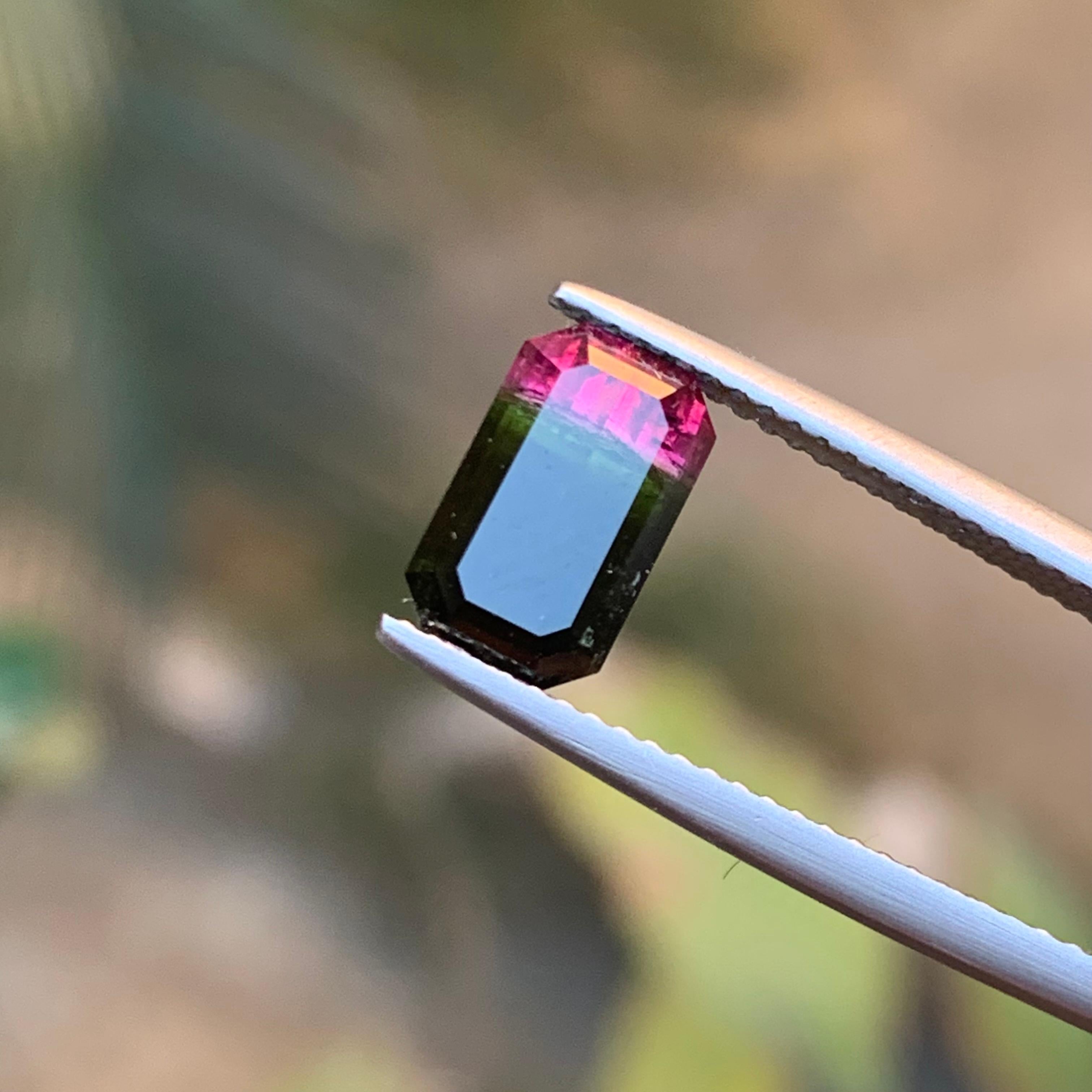 Waterman Bicolor Natural Tourmaline Ring Loose Gemstone 2.10Ct Emerald Cut Jewel For Sale 1