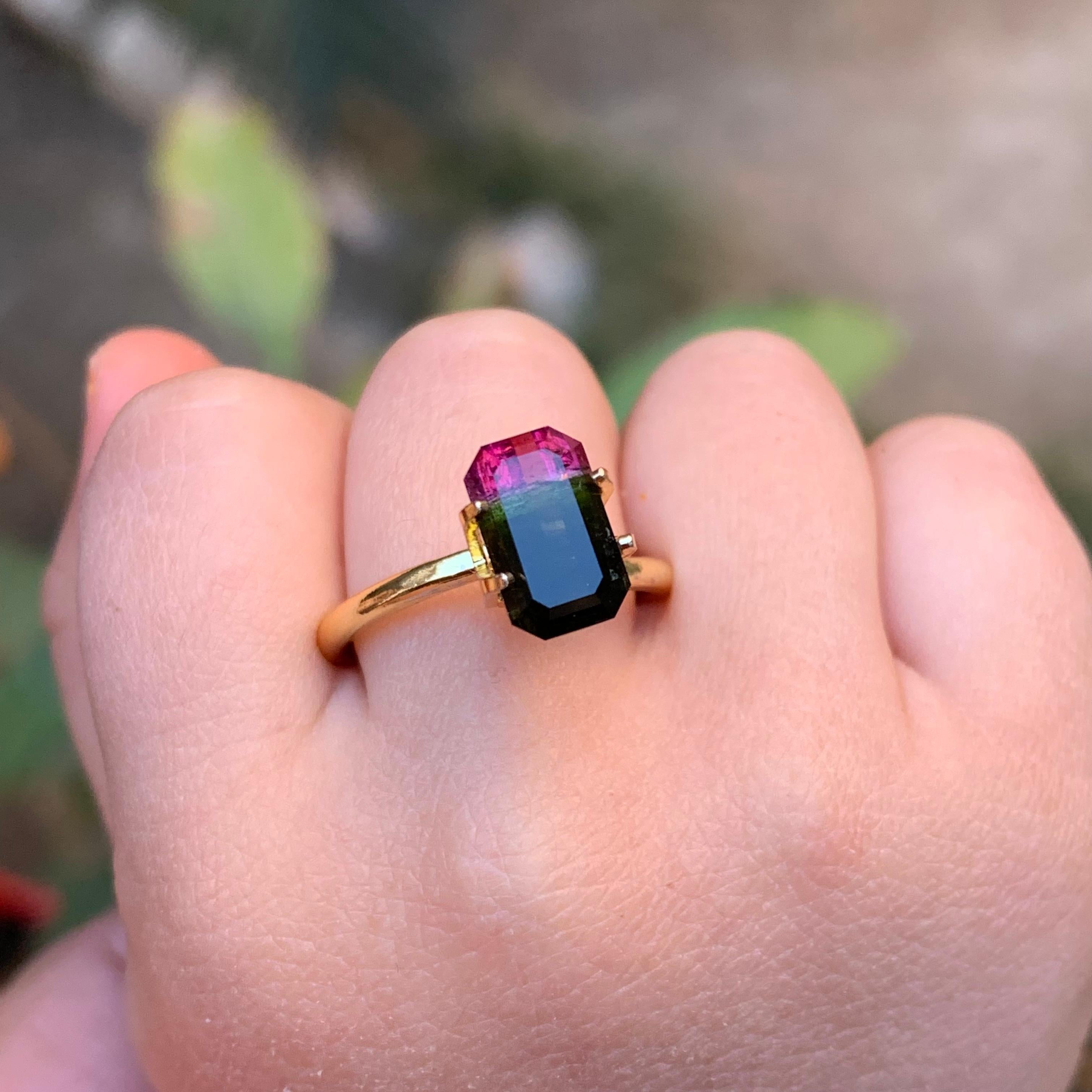 Waterman Bicolor Natural Tourmaline Ring Loose Gemstone 2.10Ct Emerald Cut Jewel For Sale 2