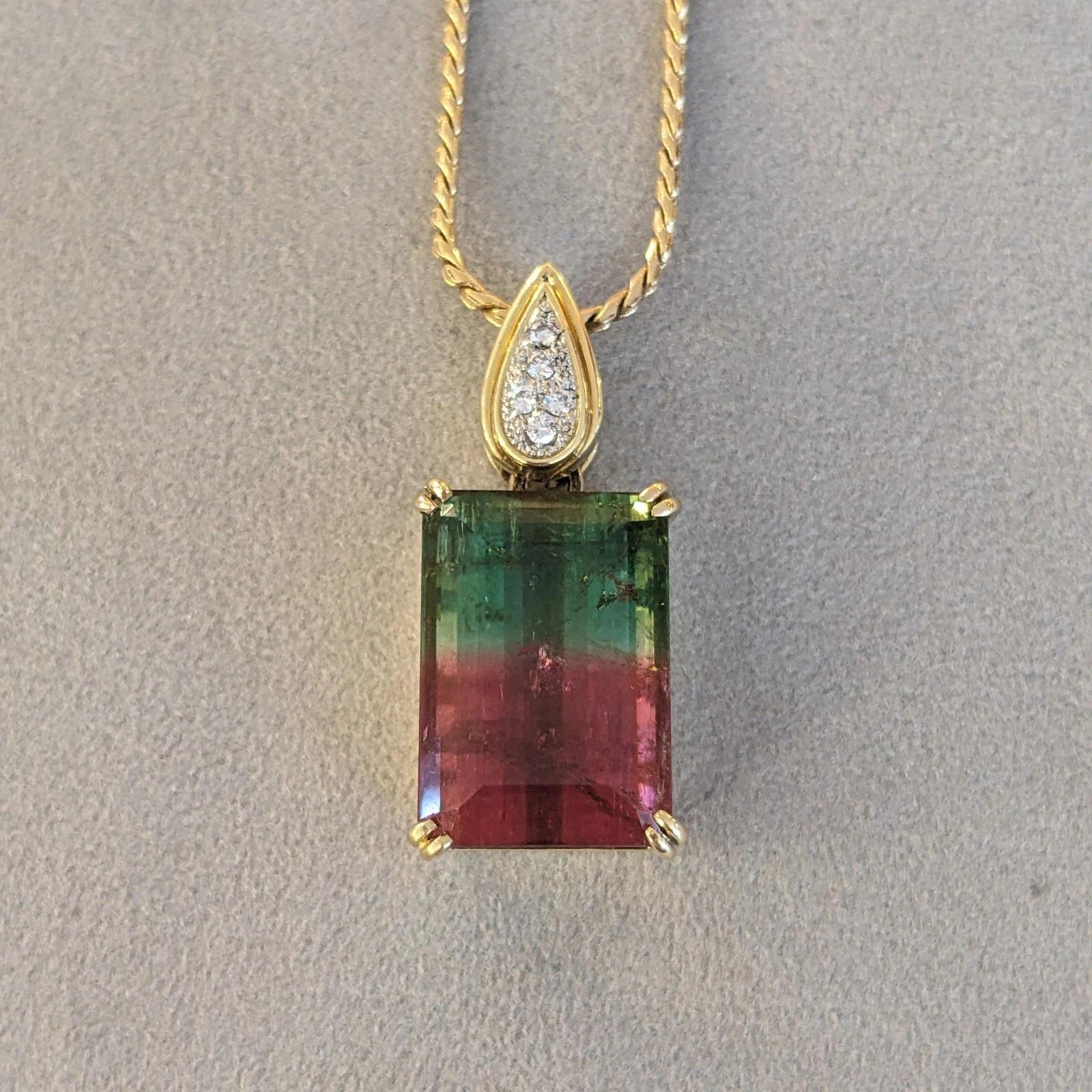 Wassermelone Turmalin und Diamant-Anhänger in 18k Gold und Platin 14k Kette Damen im Angebot