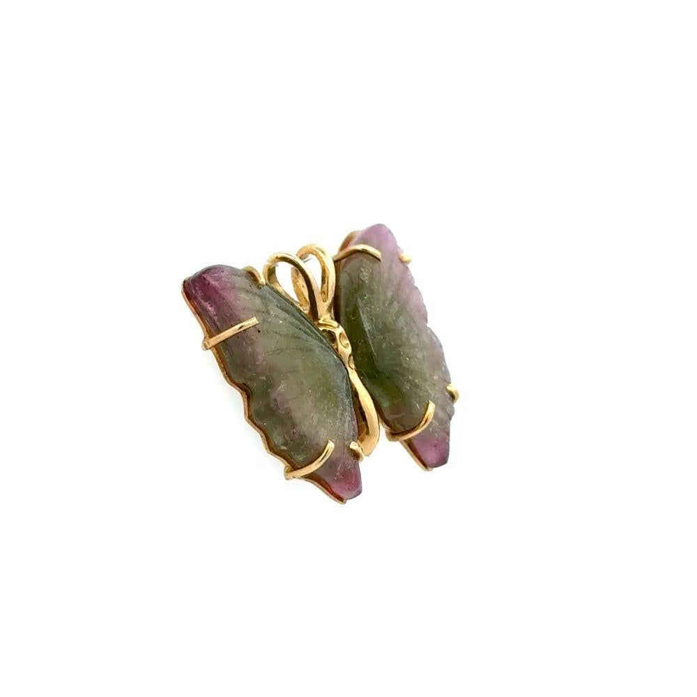 Tout simplement magnifique ! Pendentif papillon en or et tourmaline melon d'eau naturelle 4tcw vintage sculpté à la main. Entièrement fabriqué à la main. Monture en or jaune 18K fabriquée à la main. Excellent état. Amusant et fabuleux comme vous
