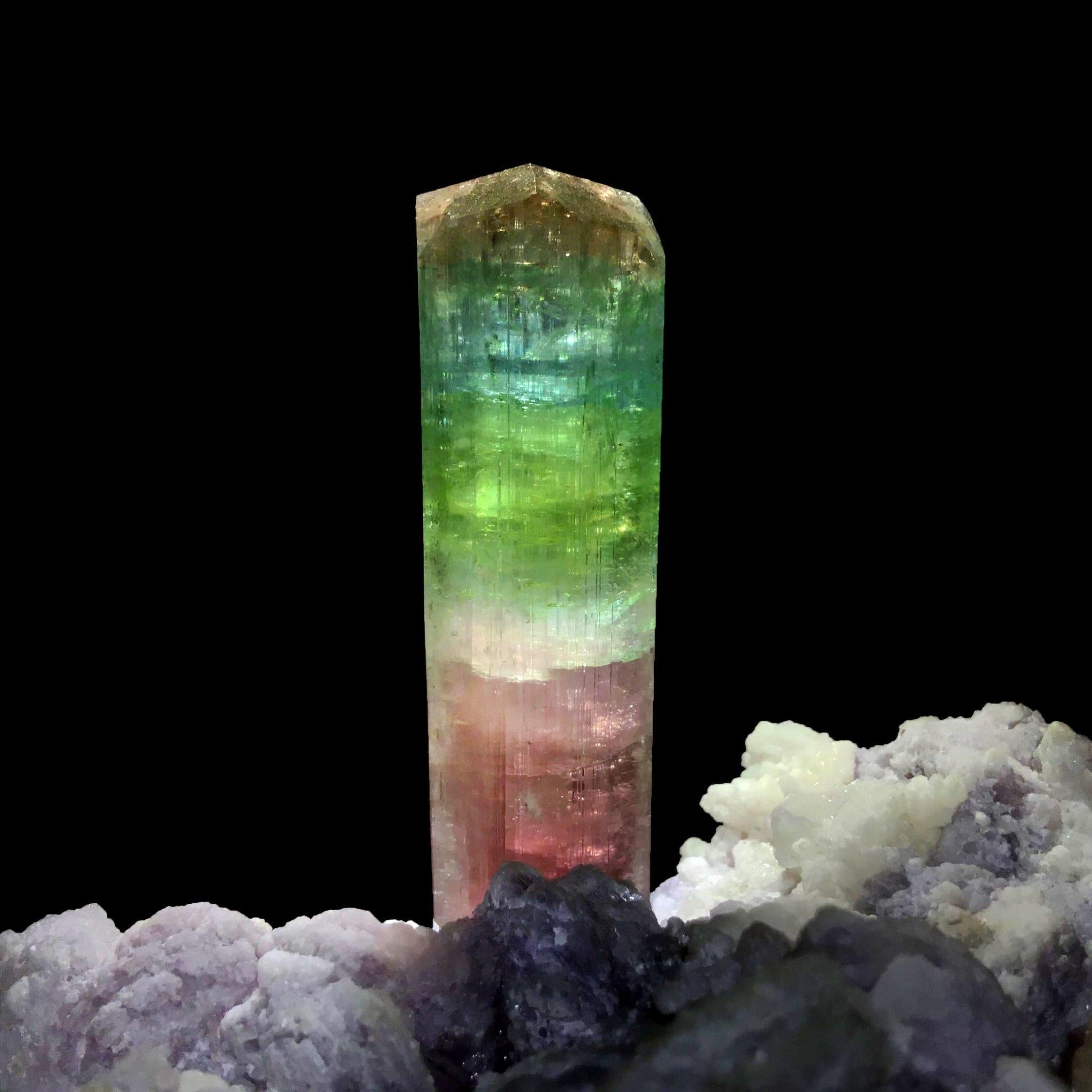 Watermelon Tourmaline on Lepidolite In New Condition For Sale In New York, NY