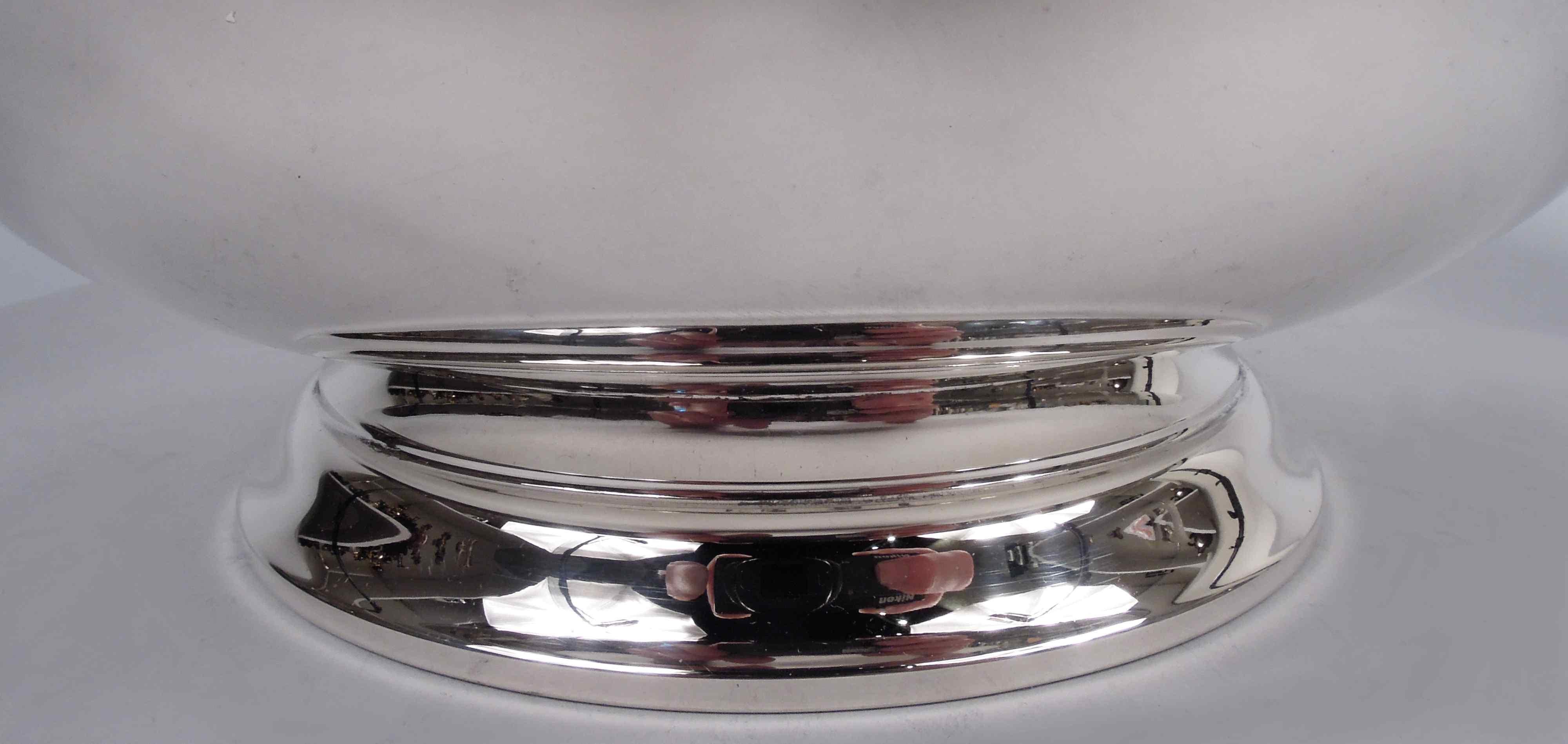 Watson Colonial Revival Sterling Silver Revere Bowl In Good Condition For Sale In New York, NY