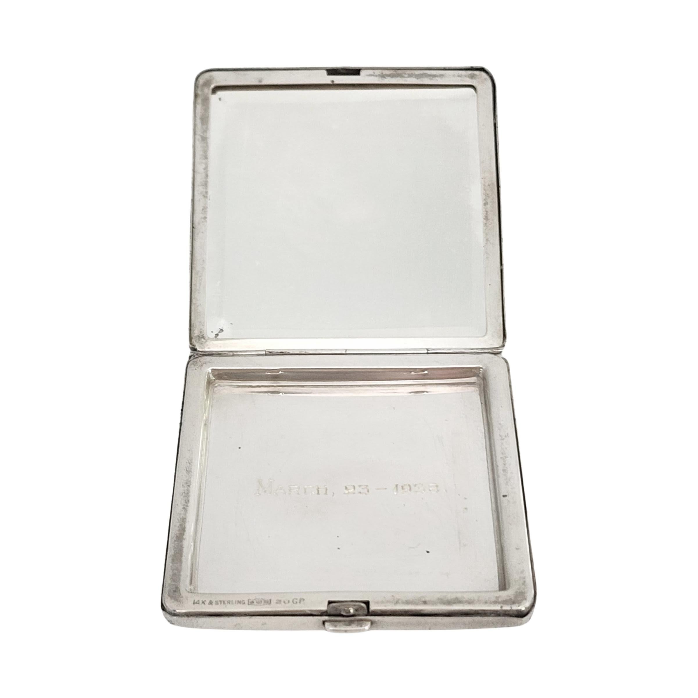 Watson, compact miroir carré en argent sterling plaqué or 14 carats avec monogramme  en vente 2