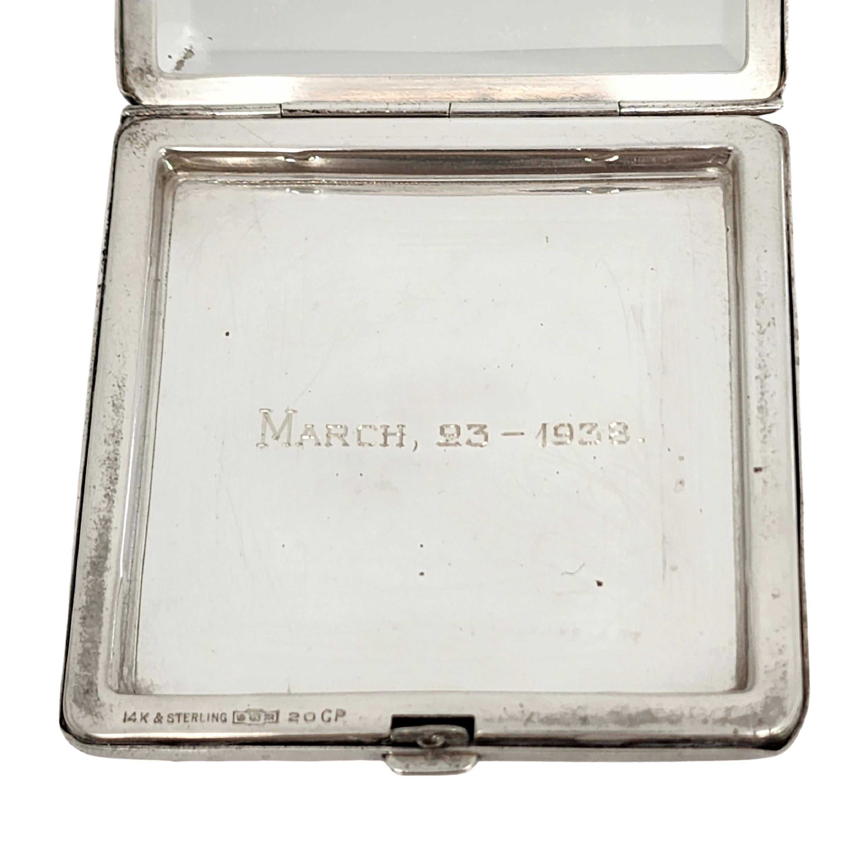 Watson, compact miroir carré en argent sterling plaqué or 14 carats avec monogramme  en vente 4