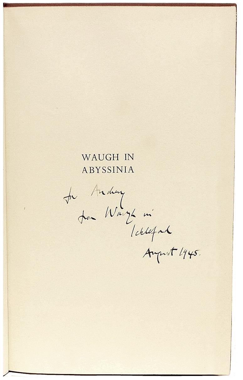 Milieu du XXe siècle Waugh, Evelyn, Waugh in Abyssinia, première édition, copie de présentation, 1936 en vente