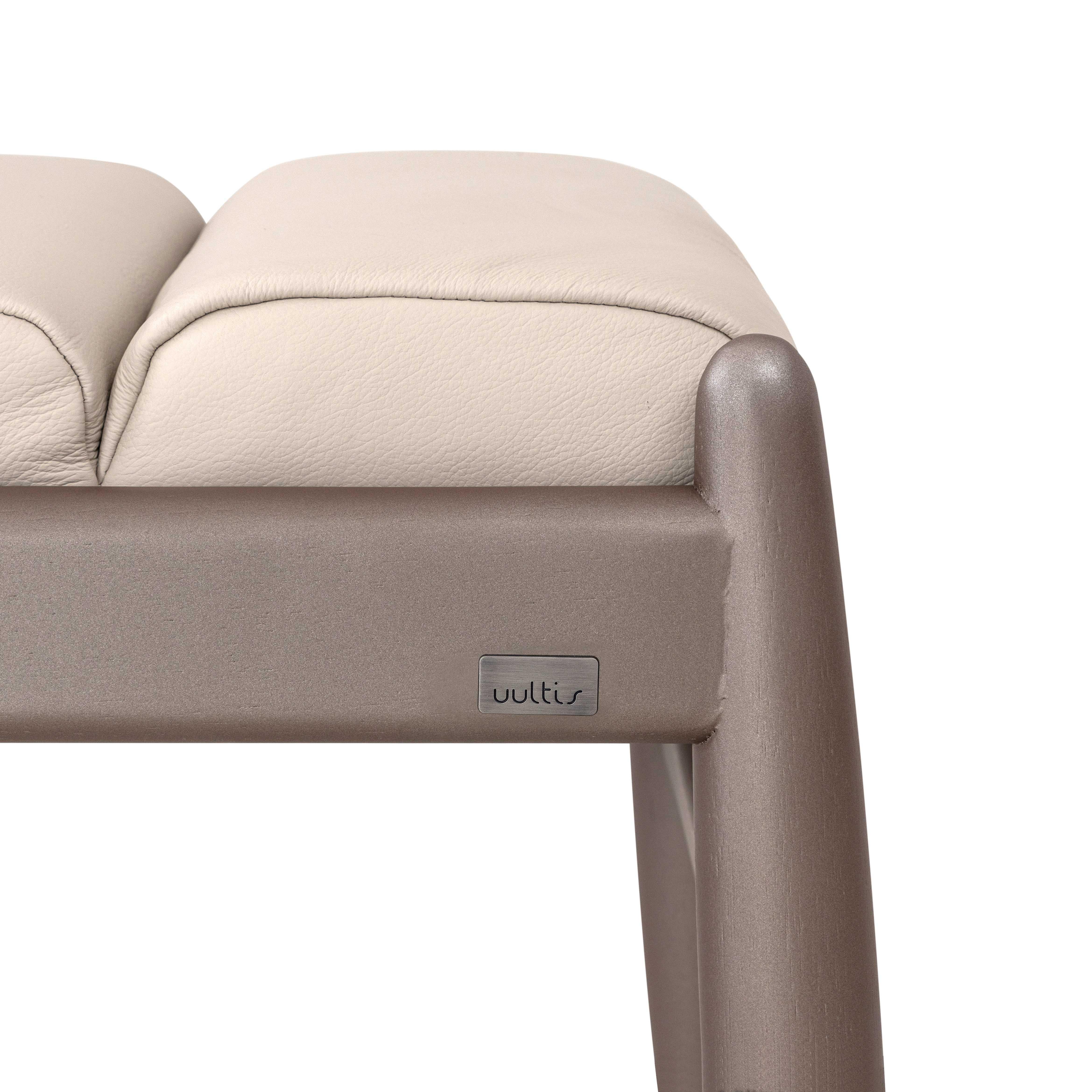 Brésilien Banc à deux places en finition chocolat avec cuir beige neutre, collection Wave en vente