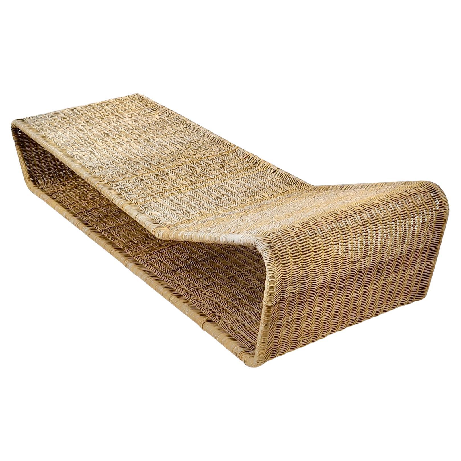 Chaise Wave par Danny Ho Fong en vente 5