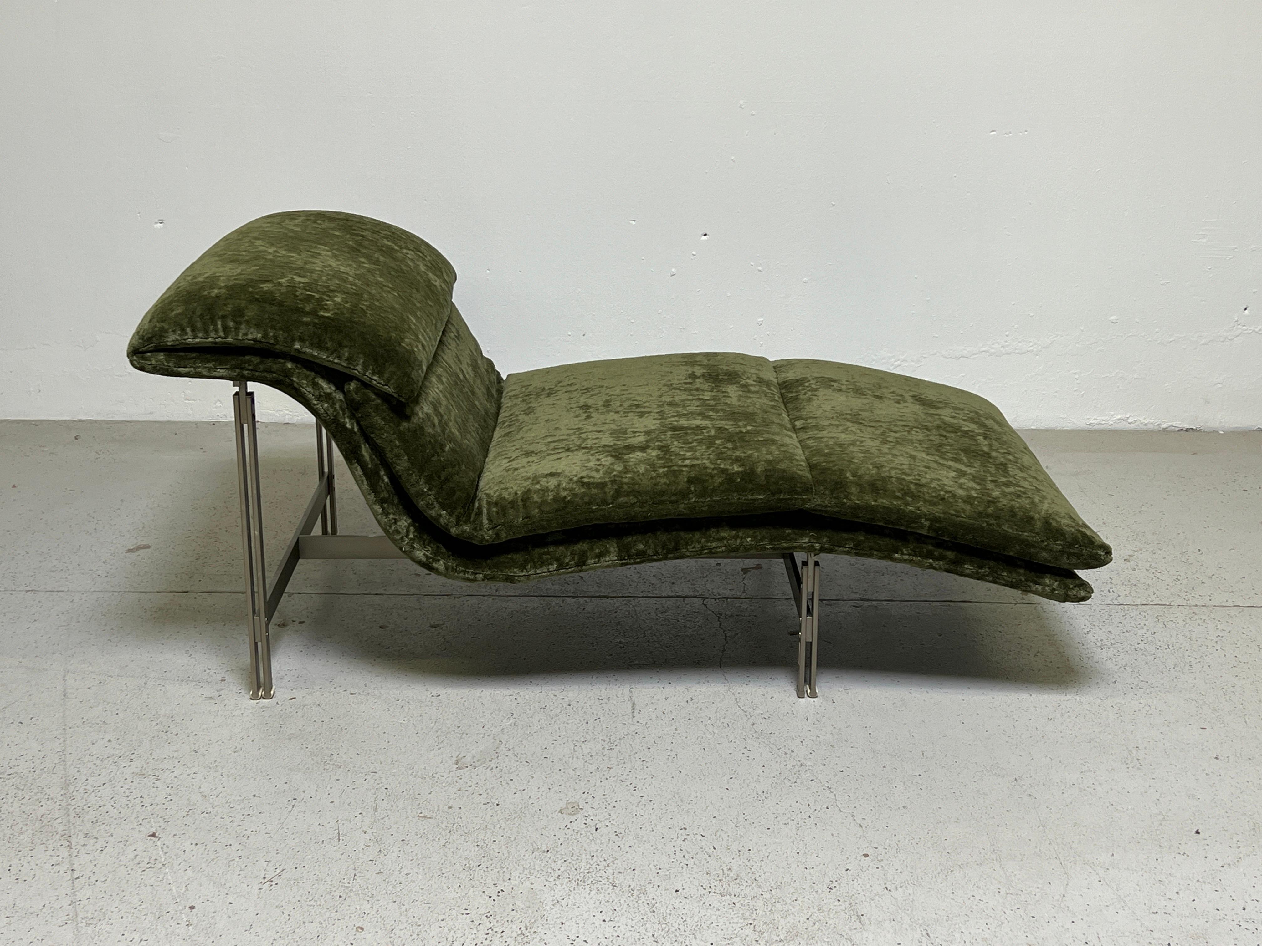 Wave Chaise by Giovanni Offredi for Saporiti Italia In Good Condition In Dallas, TX