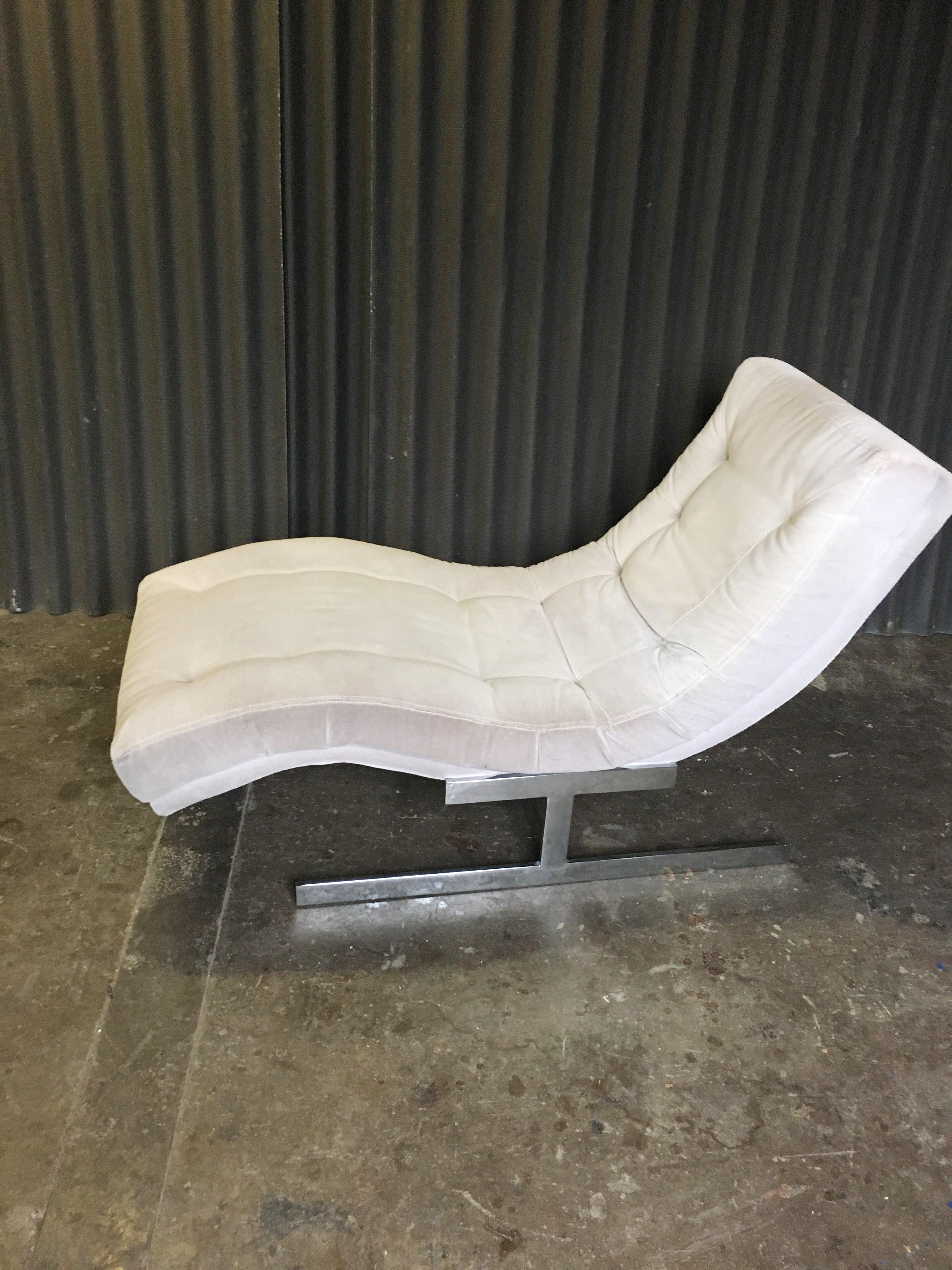 wave chaise lounge
