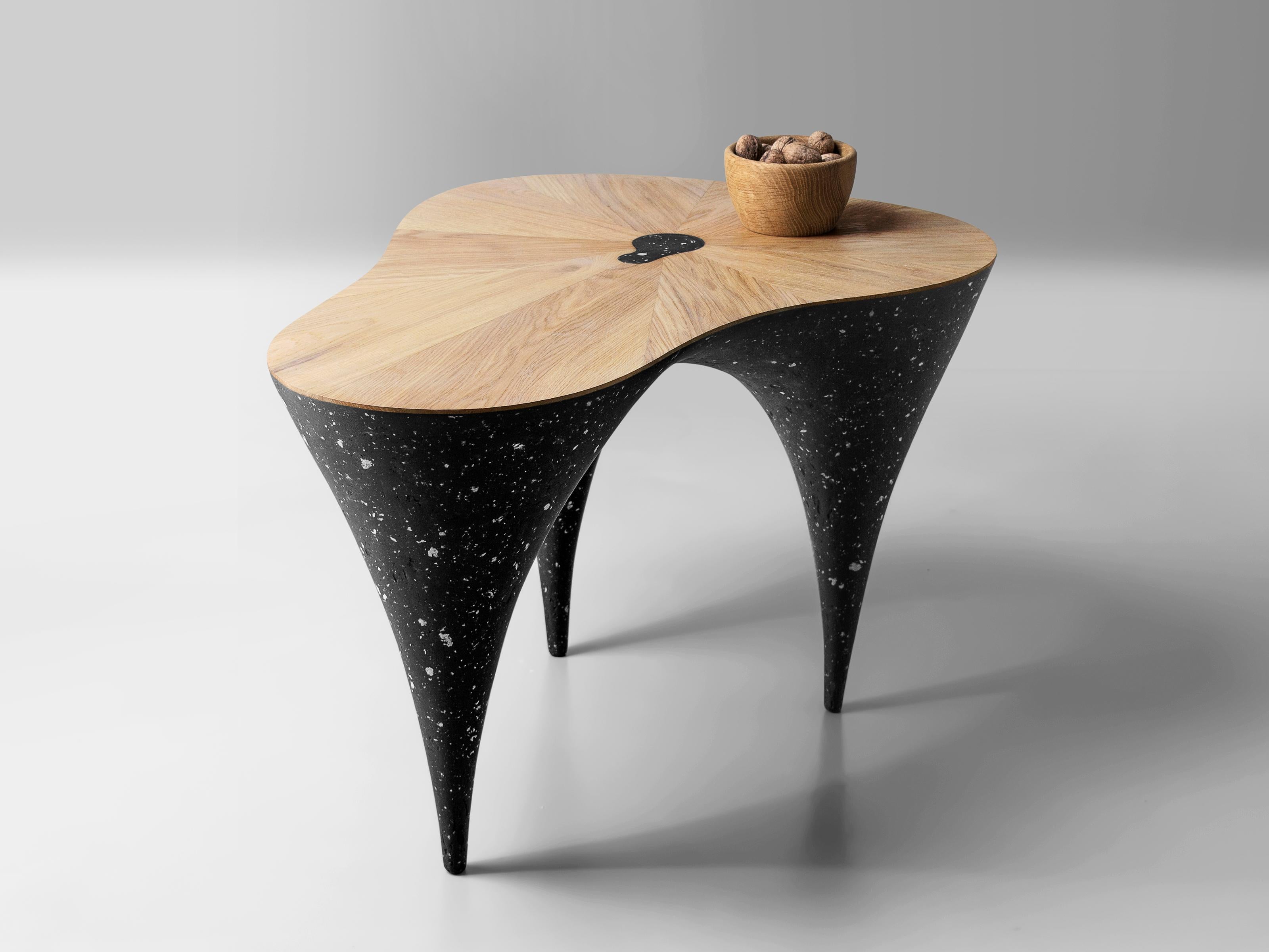 Autre Table basse Wave de Donatas Zukauskas en vente