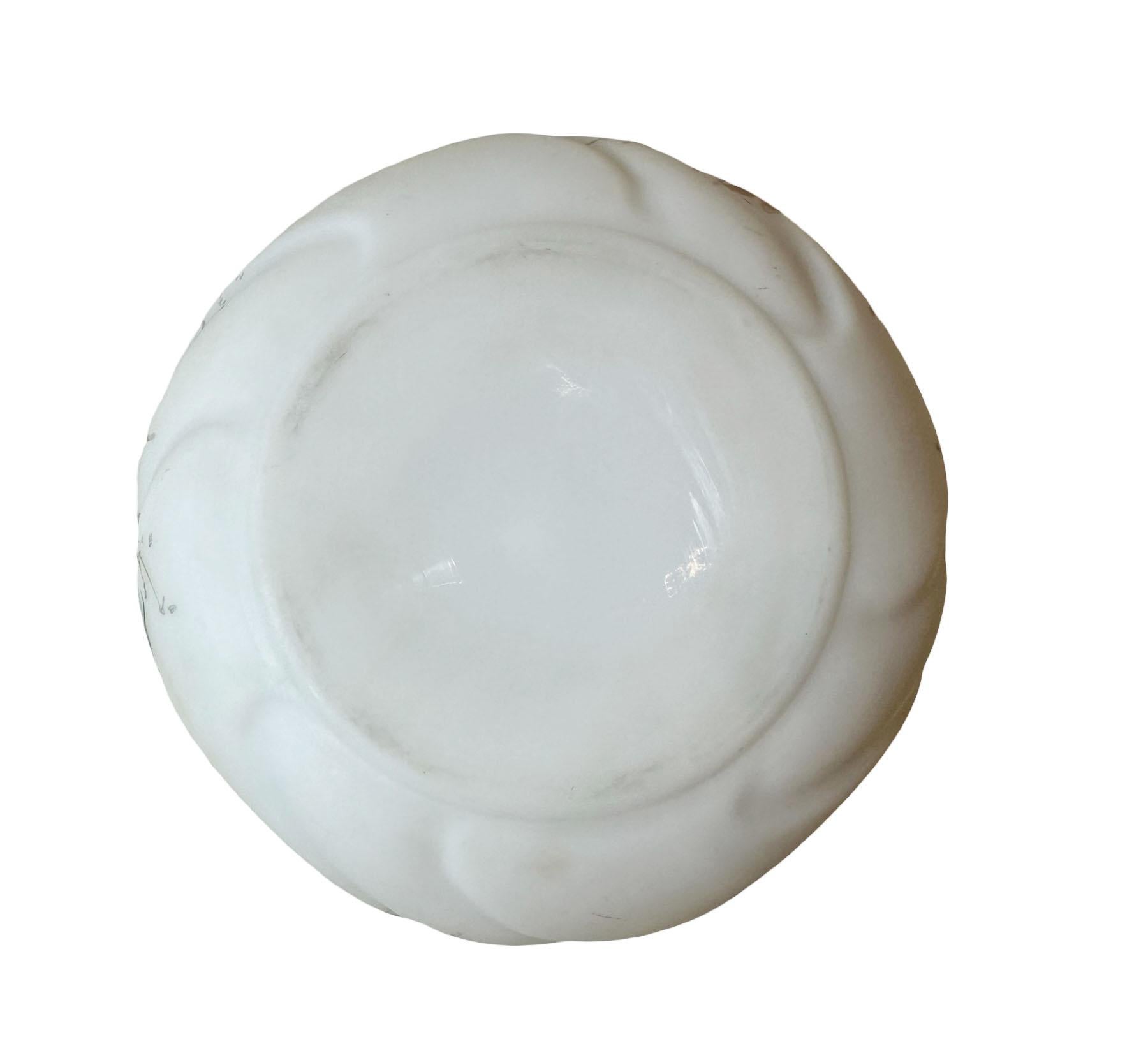 Early 20th Century Wave Crest Bowl For Sale