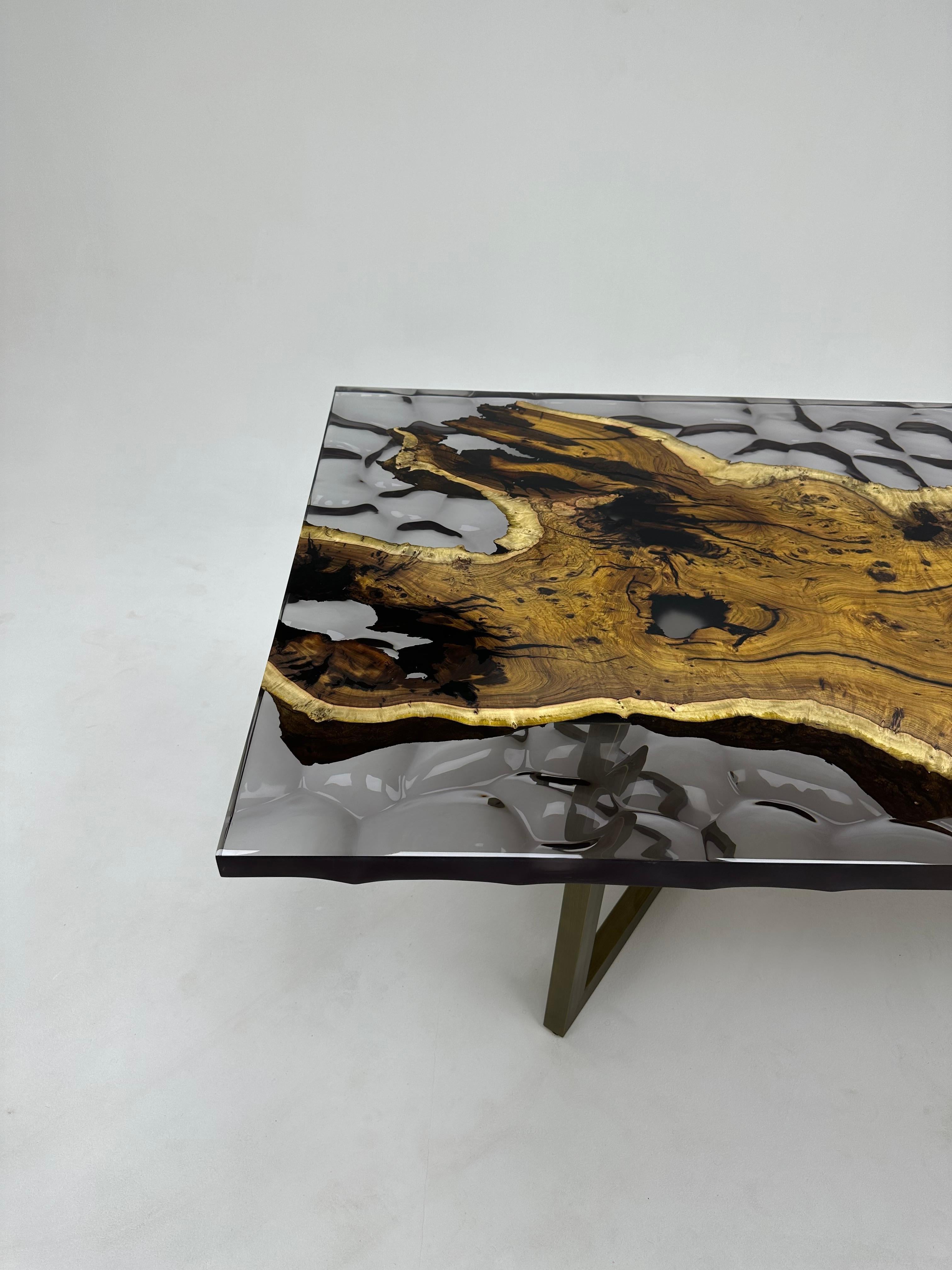 Contemporary Wave Design Ancient Hackberry Wood Epoxy Resin Table For Sale
