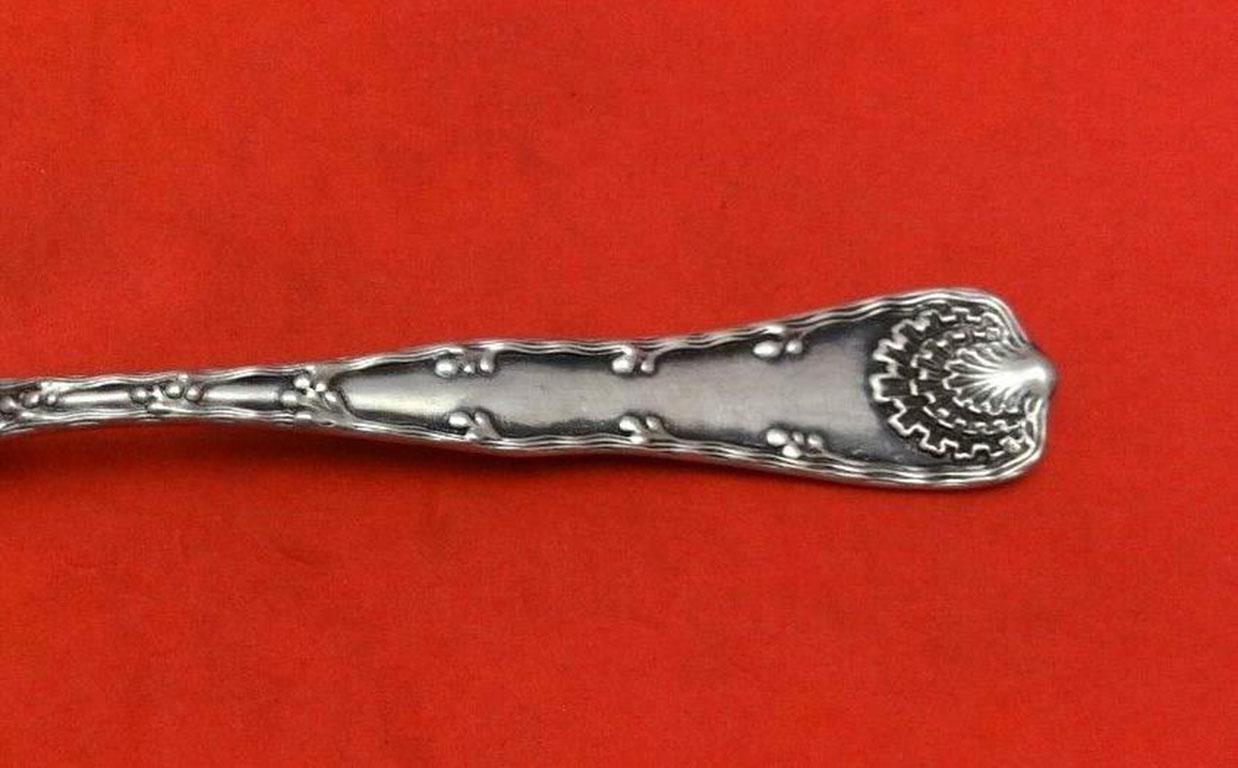 Sterling silver sauce ladle with shell bowl 7 1/4