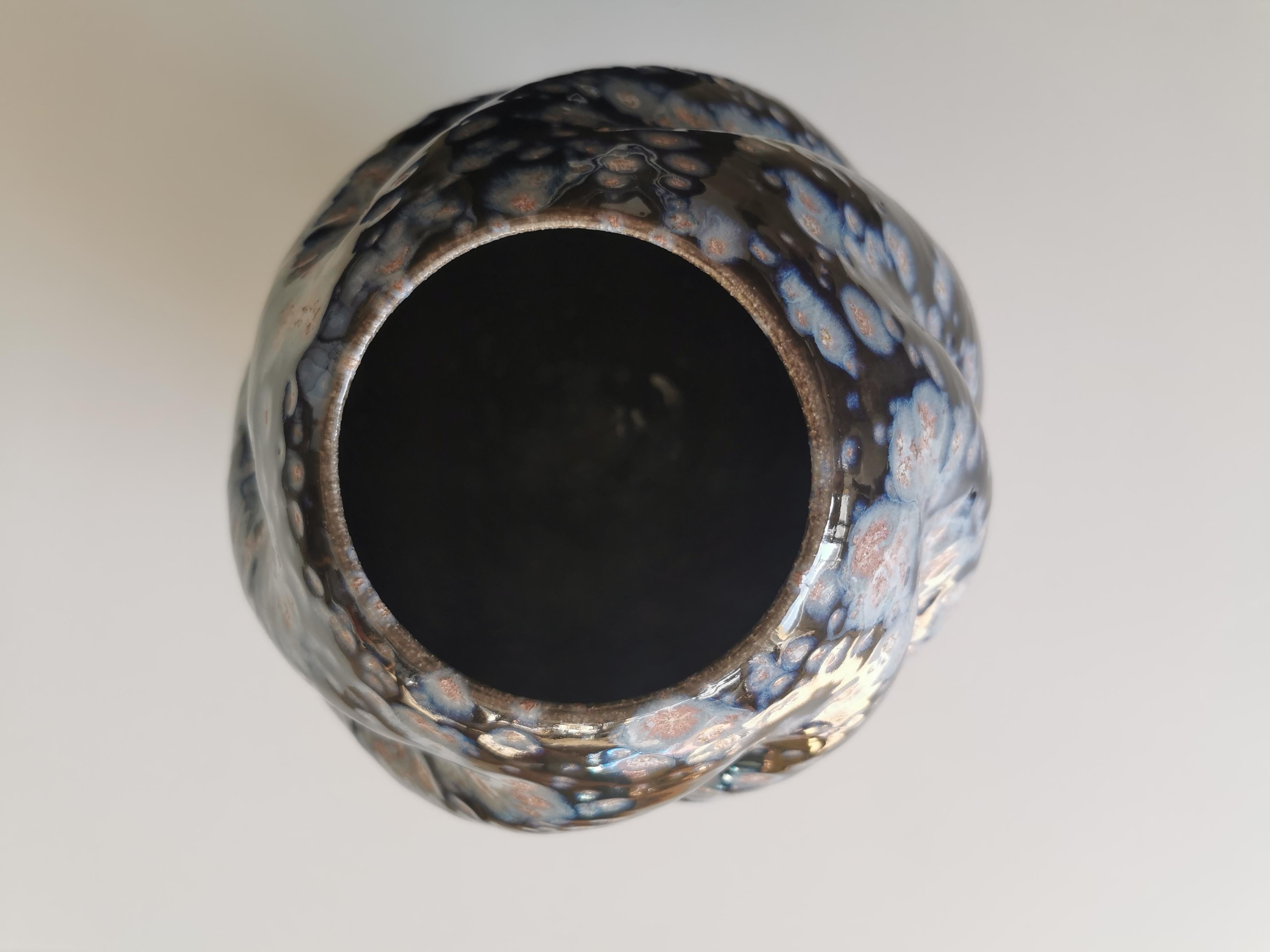 Wave Form with Blue Galaxy Glaze N.90, Ceramic Sculpture Vessel In New Condition In London, GB