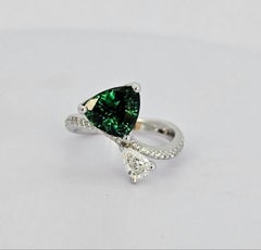 Wave I – Azul - Brazilian Pariaba Tourmaline Ring set in 18K