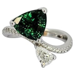 Wave I – Azul - Brazilian Pariaba Tourmaline Ring set in 18K