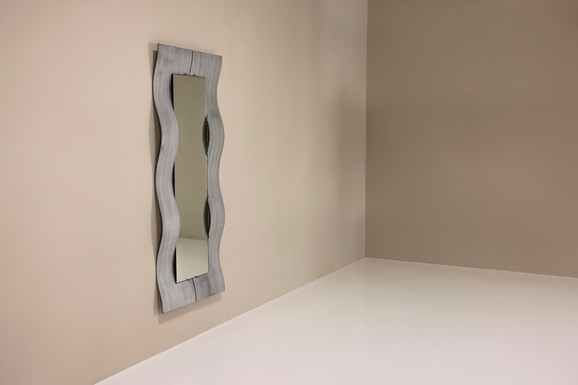 “Wave” Mirror in Chiseled Aluminum by Lorenzo Burchiellaro, Italy ca 1975 For Sale 6