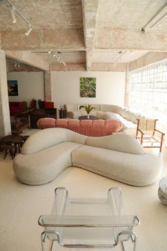 Wave Sofa by Azotea