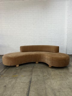 Wave Sofa in Cognac Chenille
