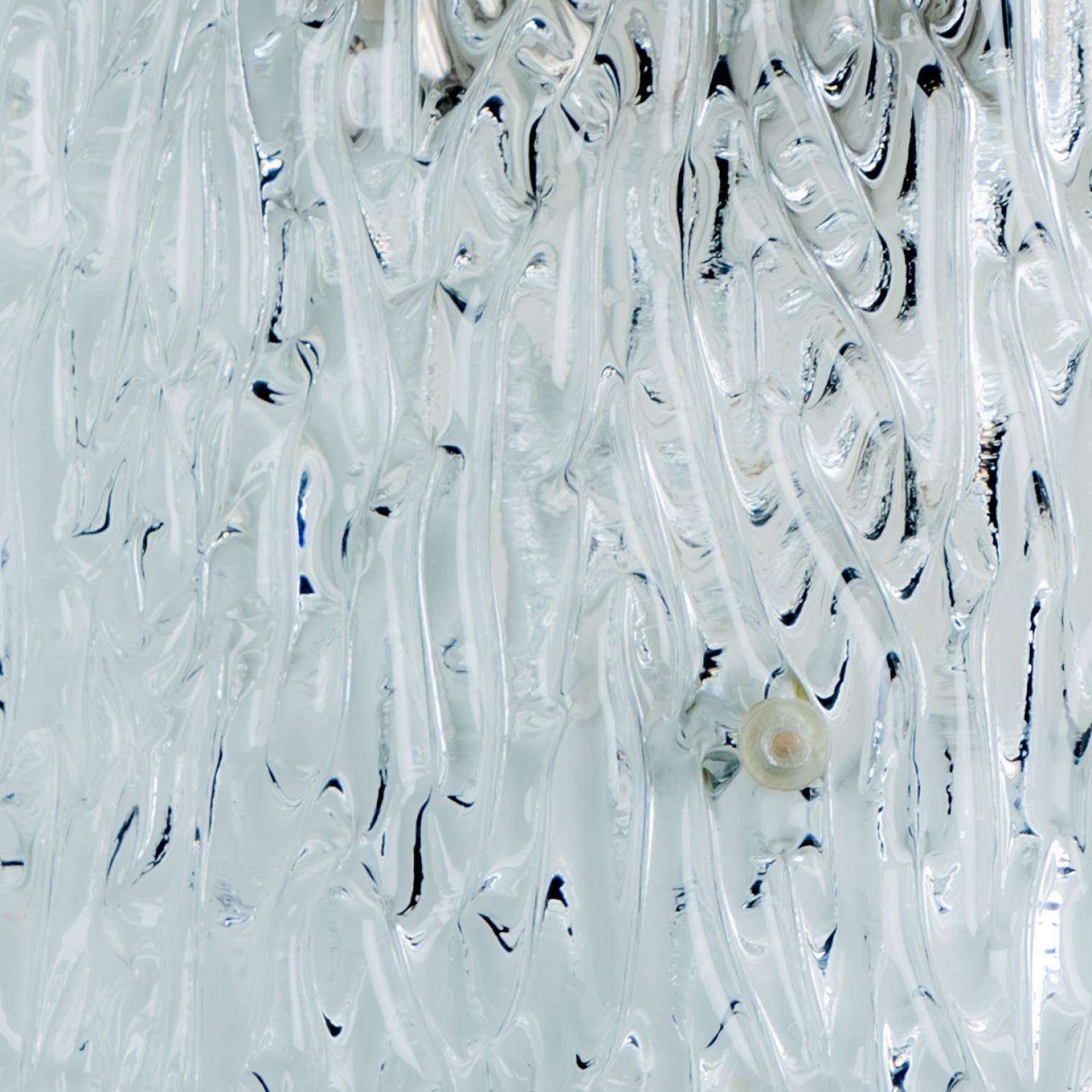 Wave Textured Glass Silver Wandleuchte Kalmar, 1970er Jahre (Sonstiges) im Angebot