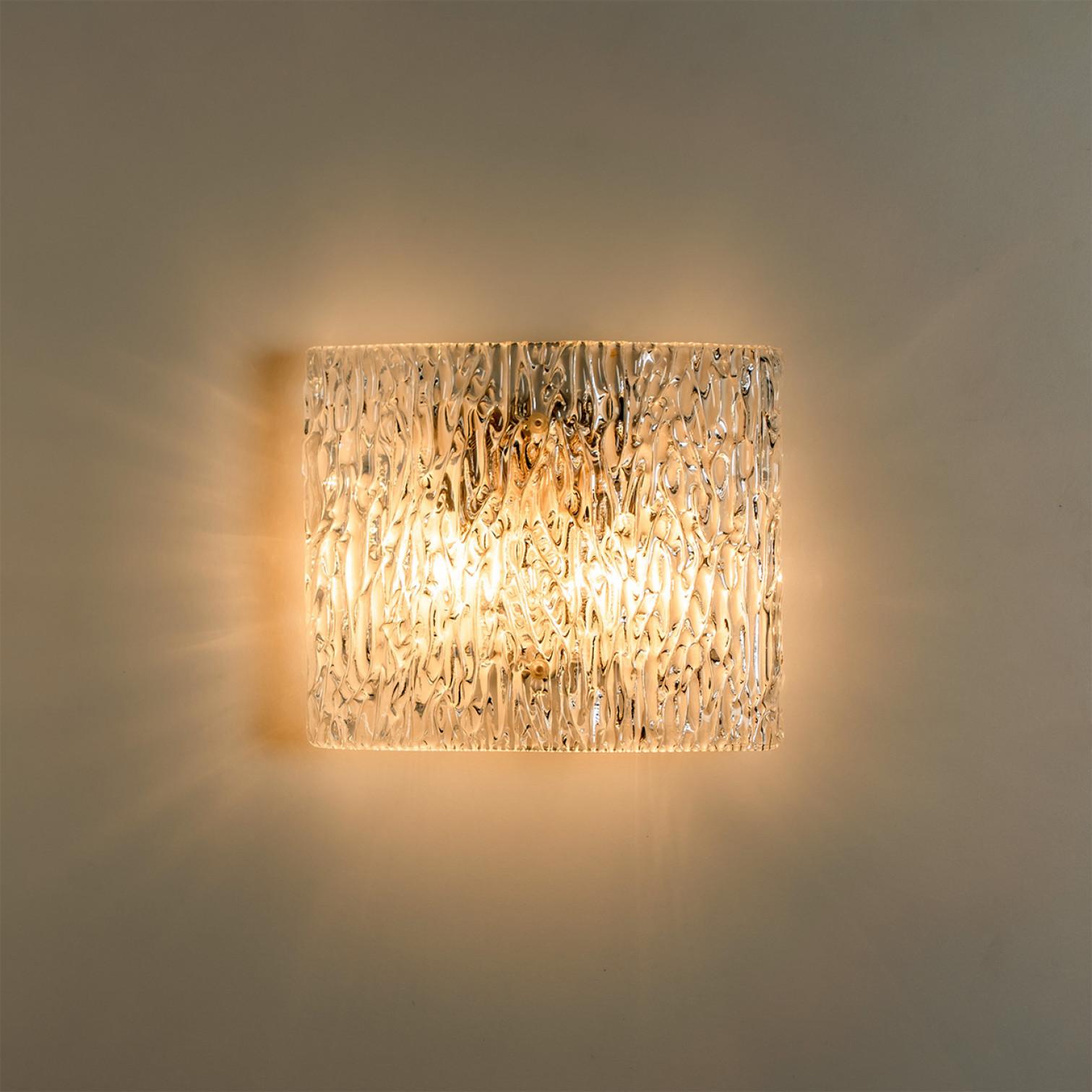 Wave Textured Glass Silver Wall Light Kalmar, 1970s For Sale 1