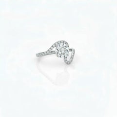 Gewellter runder Moissanit 14k Goldring