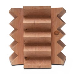 Mesa tallada en madera Waveform Sun Stump de Bradley Duncan Studio