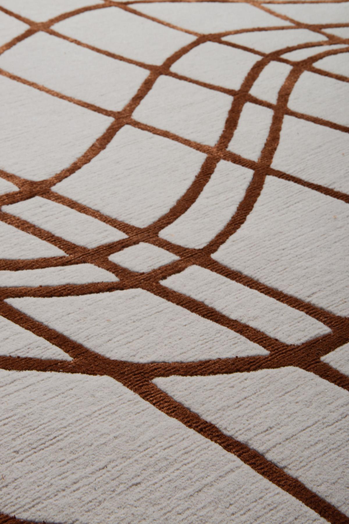 Handgeknüpfter, rostfarbener Teppich in Wellenlänge von Kelly Wearstler (Nepalesisch) im Angebot