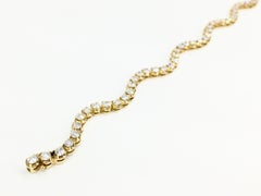 Wavy 18 Karat Yellow Gold 3.93 Carat Diamond Tennis Bracelet