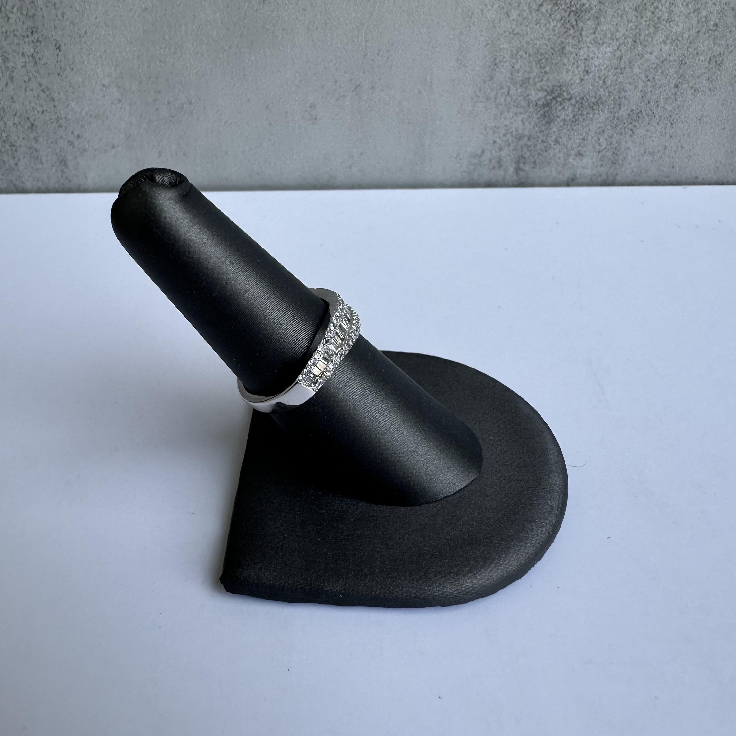 Modern Wavy Diamond Right Hand Statement Ring in 14kt White Gold - 0.50ctw, Size 6.75 For Sale
