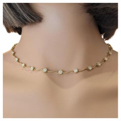 Wavy Diamond Station Halskette aus 18k Gelbgold 17 Zoll mit Diamanten