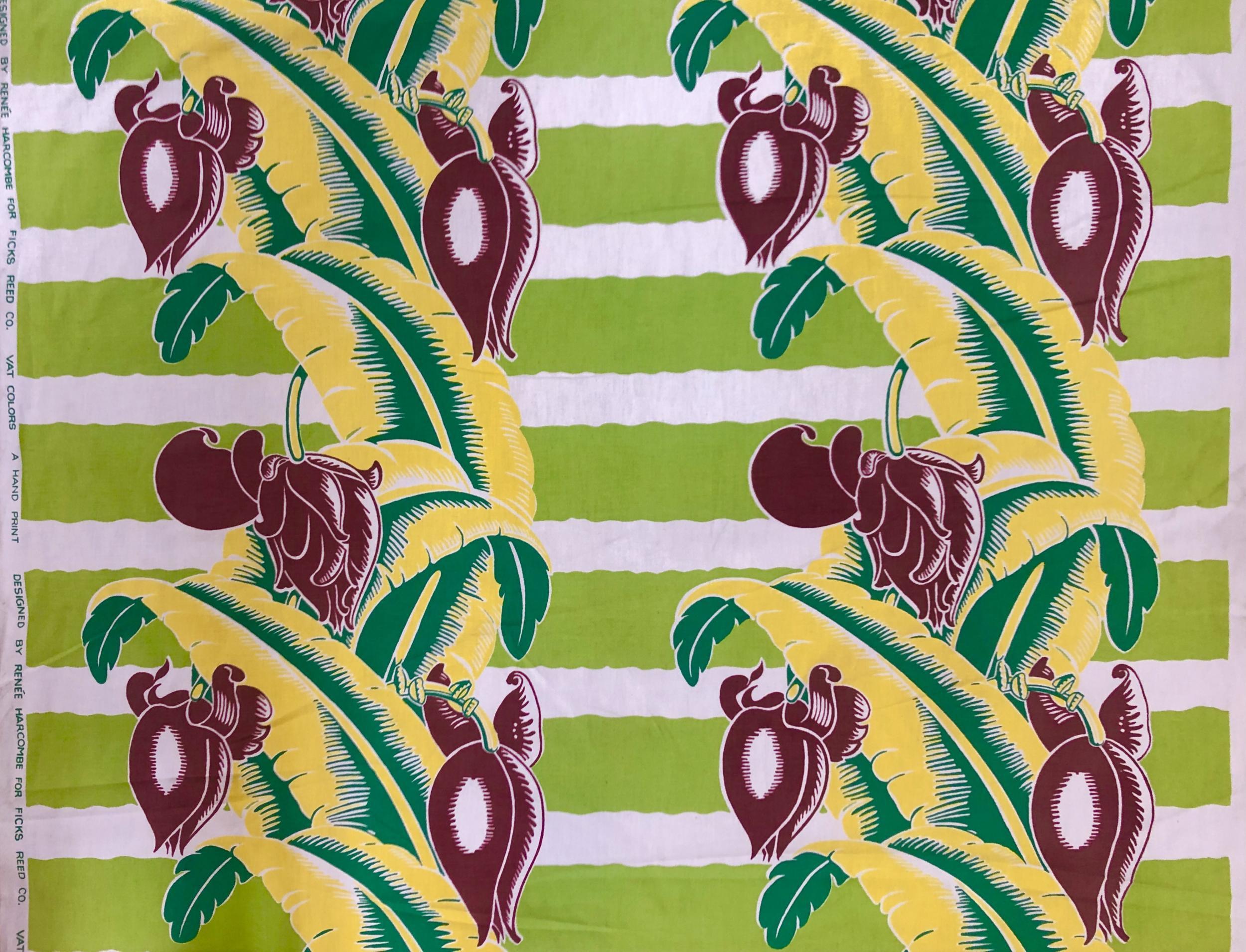 Wavy Green Striped Barkcloth with Tropical Banana Leaf Pattern In Good Condition For Sale In Van Nuys, CA