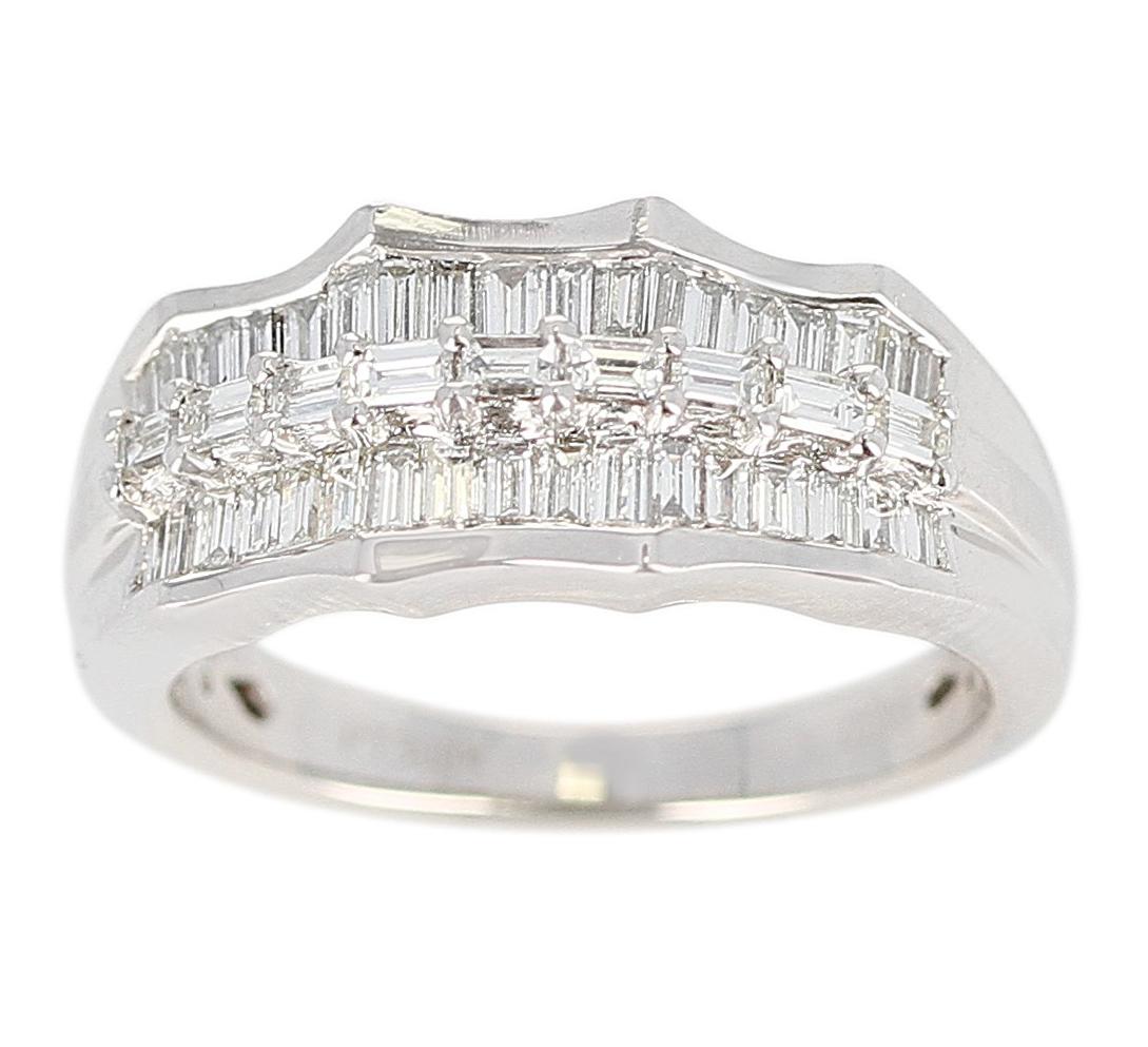 Women's or Men's Wavy Row Platinum 1 Carat Baguette Diamond Bridal Ring For Sale