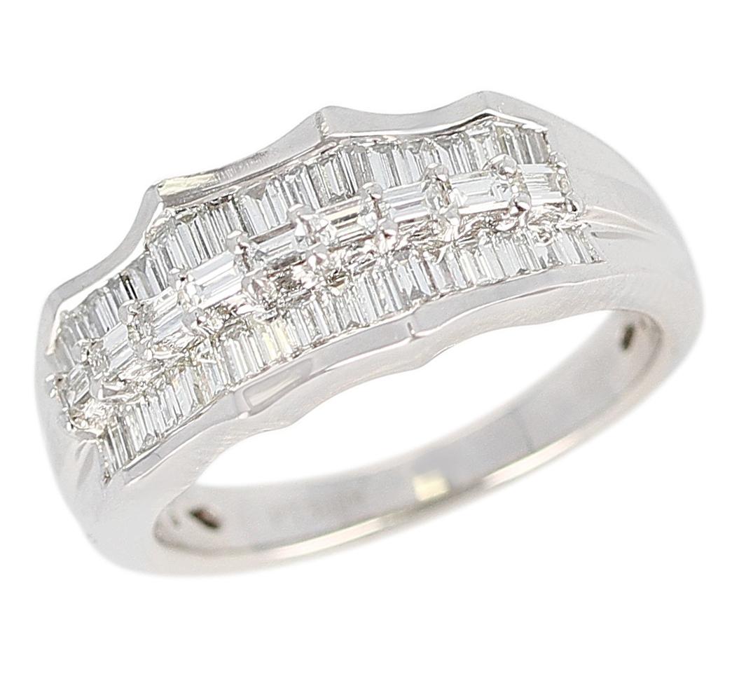 Wavy Row Platinum 1 Carat Baguette Diamond Bridal Ring For Sale 1