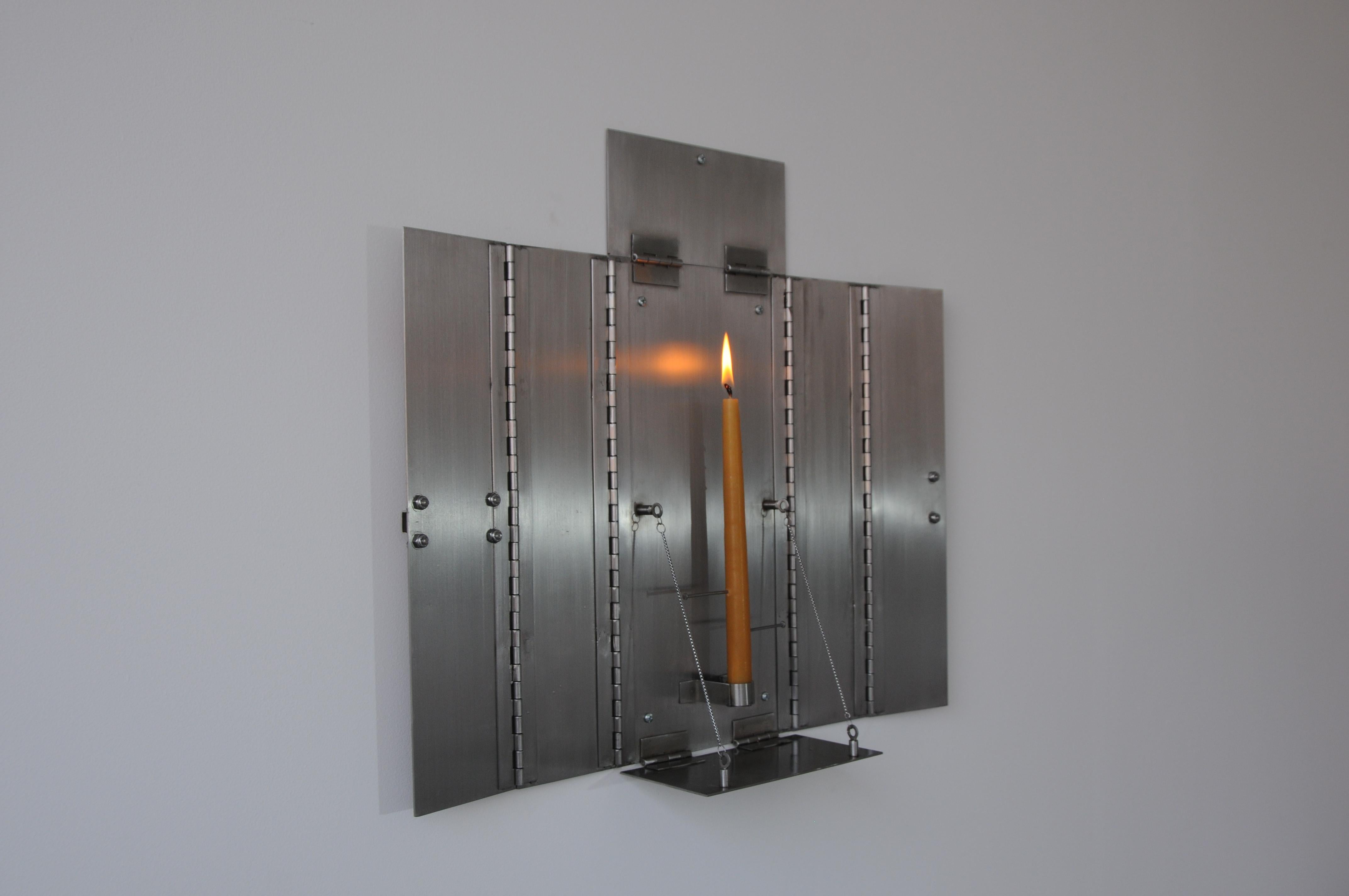 Wax Clock Sculptural Wall Candle Holder In New Condition For Sale In Ciudad de México, CDMX