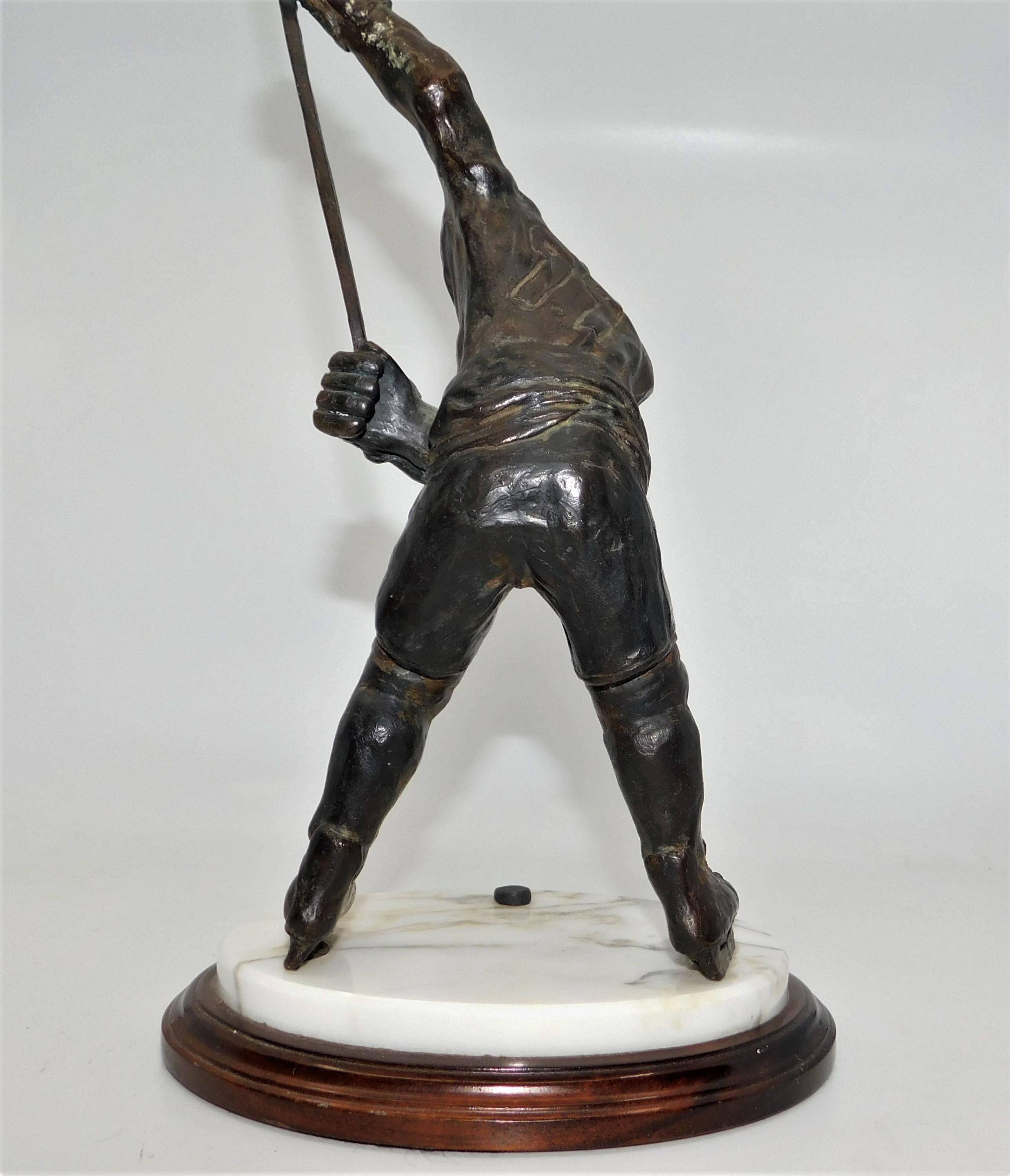 Wayne Gretzky 1985 Limited-Edition Hand Sculpted Bronze Statue #20/200 In Good Condition In Hamilton, Ontario