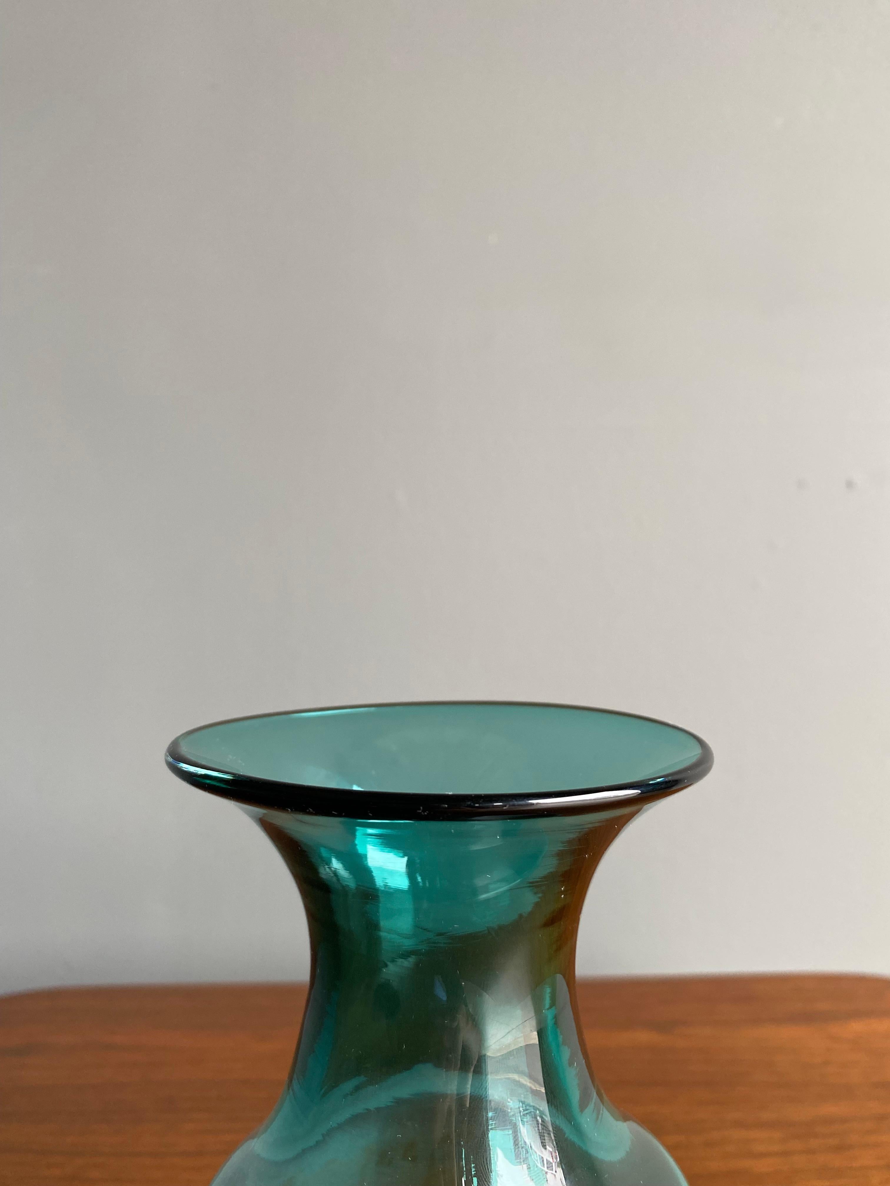 20ième siècle Vase en verre d'art Wayne Husted pour Blenko, vers 1960