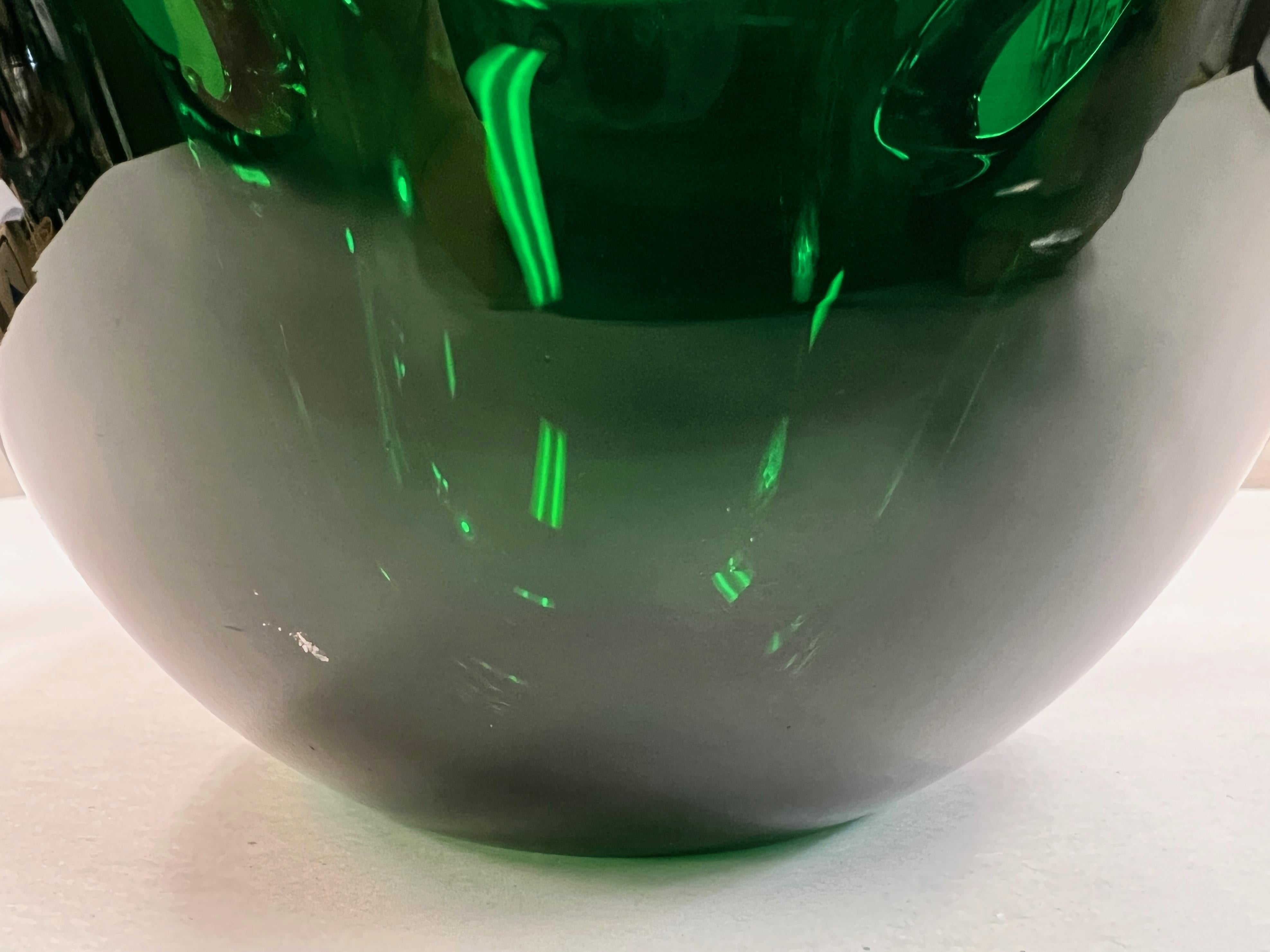 Wayne Husted for Blenko Emerald Green Double-Pierced Glass Bowl #5819, 1958 8