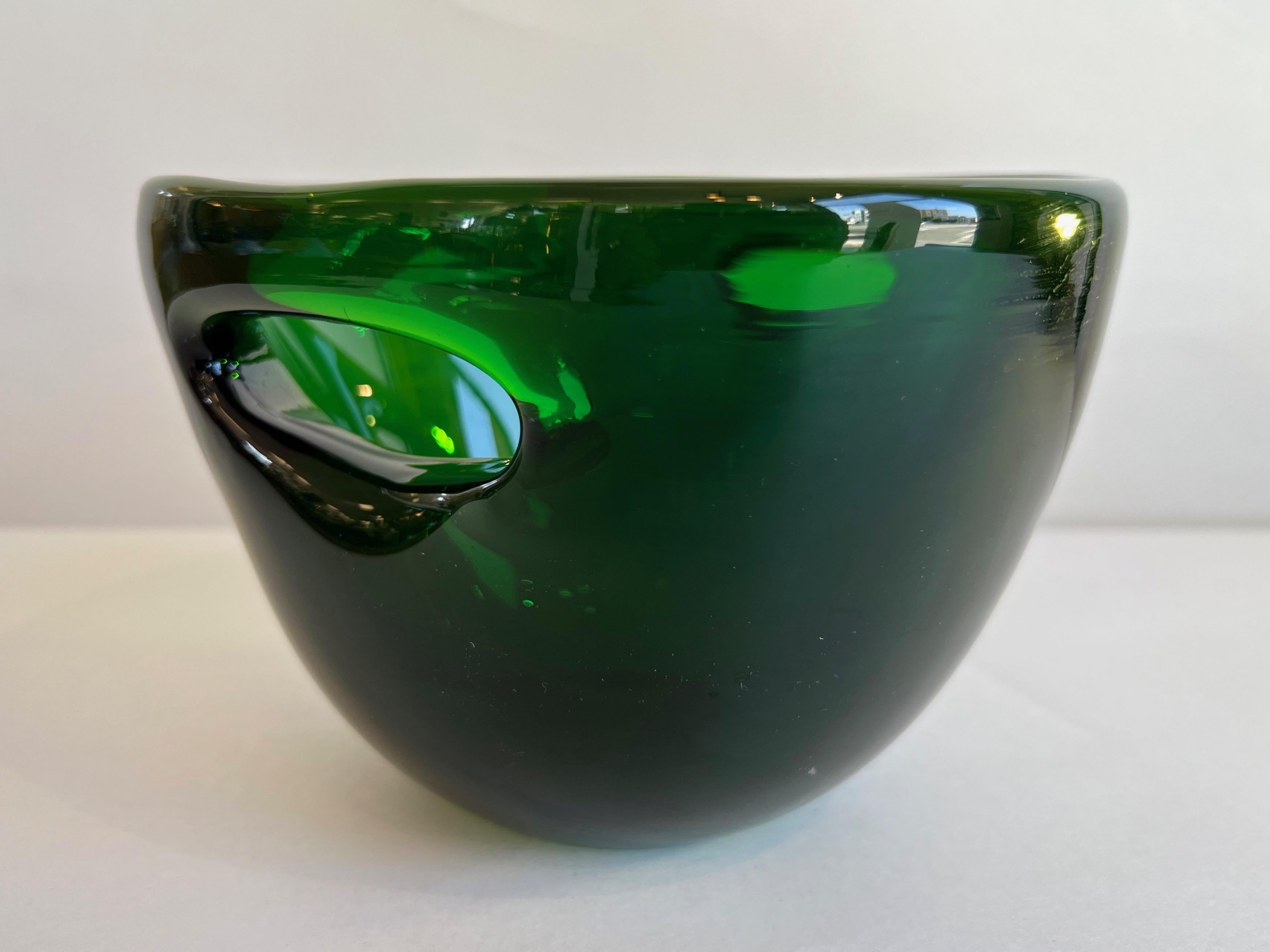 Art Glass Wayne Husted for Blenko Emerald Green Double-Pierced Glass Bowl #5819, 1958