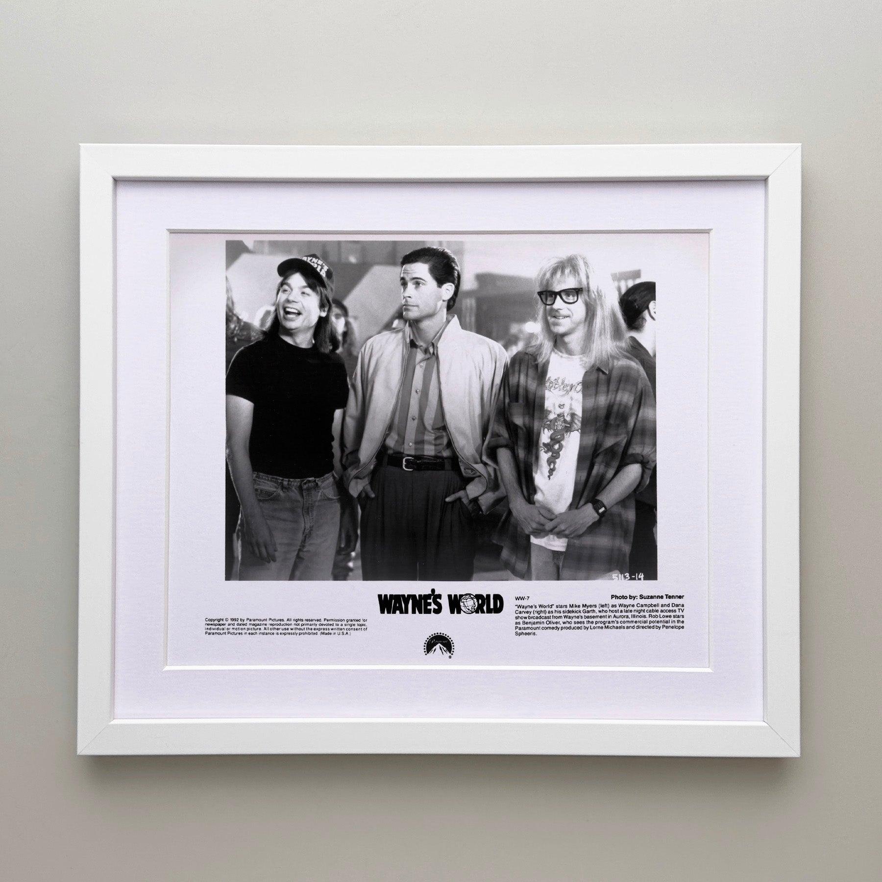 Américain Waynes World 1992 Publicity Film Movie Press Still Framed en vente