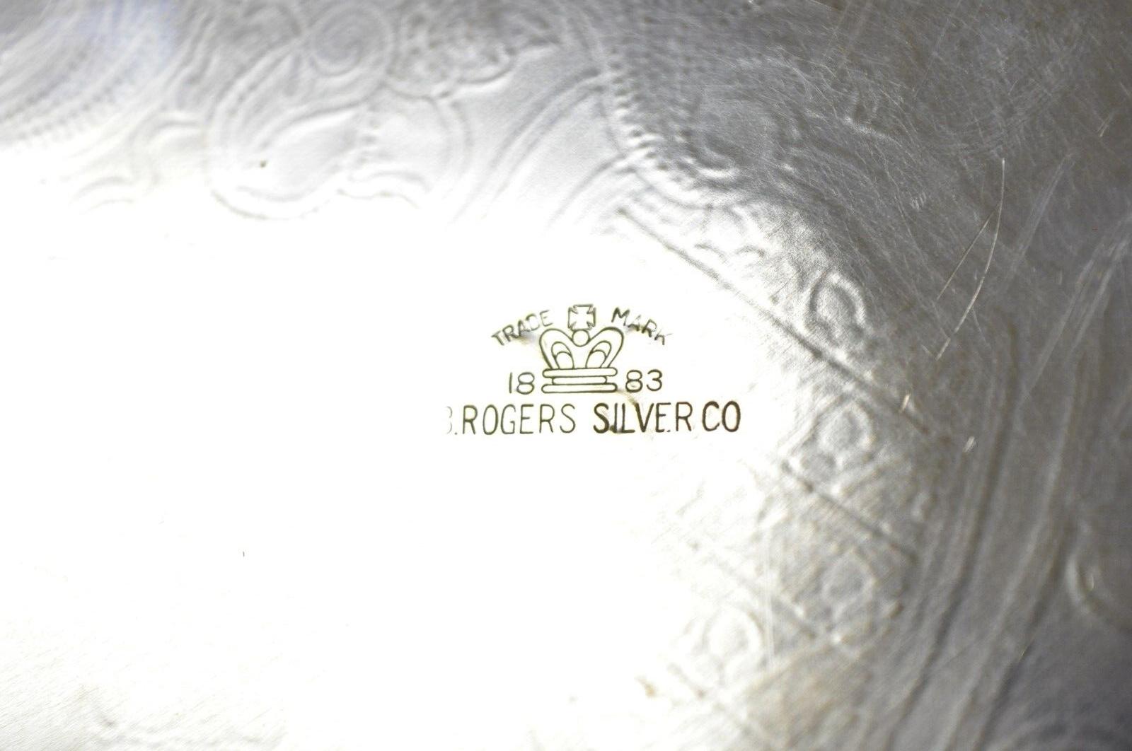 WB Rogers Silver Co Bandeja con galería perforada bañada en plata de 15 en venta 4
