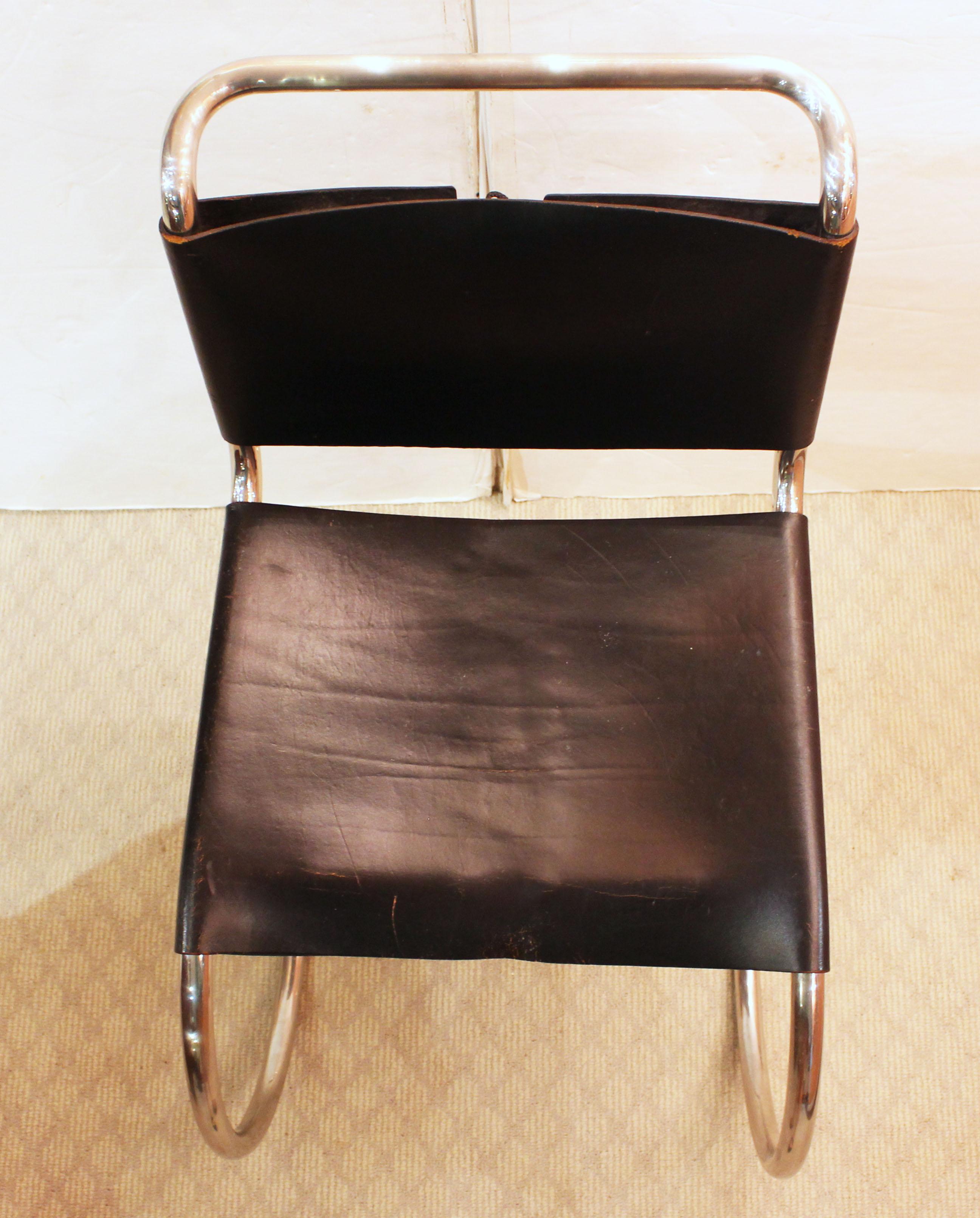 WC 1448z: Silla lateral voladiza Mies Van Der Rohe siglo XIX en venta