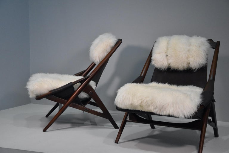 W.D. Andersag Lounge Chair in Leather And Sheepskin For Sale at 1stDibs | Handschuhe
