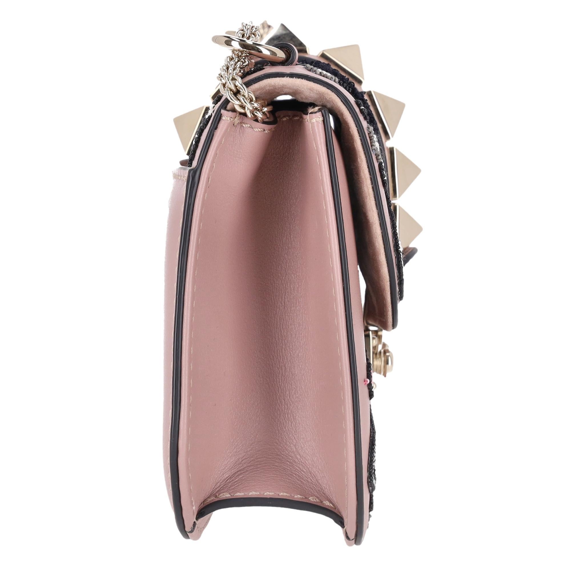 We Adore - Valentino Glam Lock Rockstud Cuir Tattoo Bead Embroidered Shoulder Excellent état - En vente à London, GB